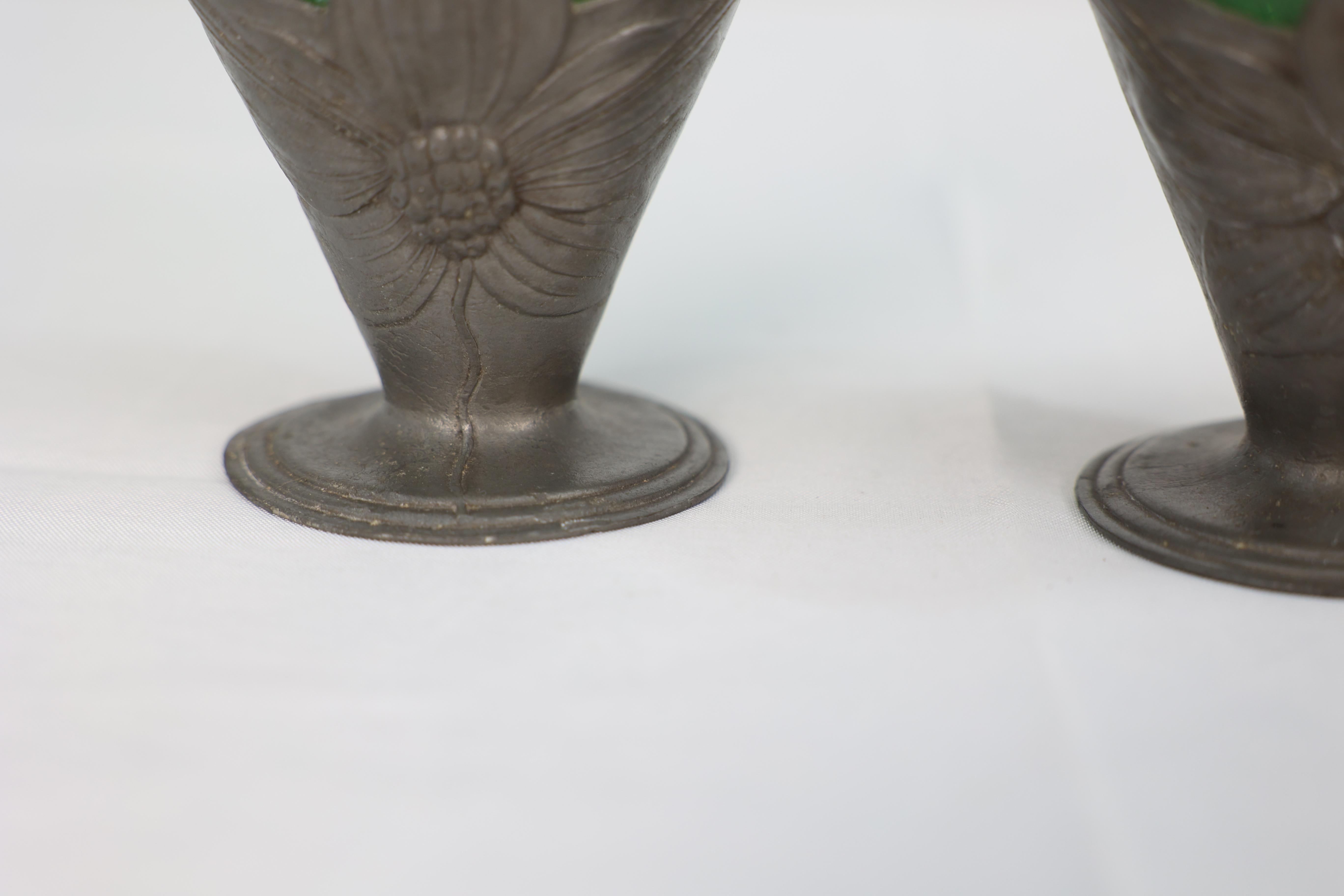 Osiris Pewter. A Pair of Art Nouveau Pewter and Green Glass Twin-Handled Vases For Sale 6