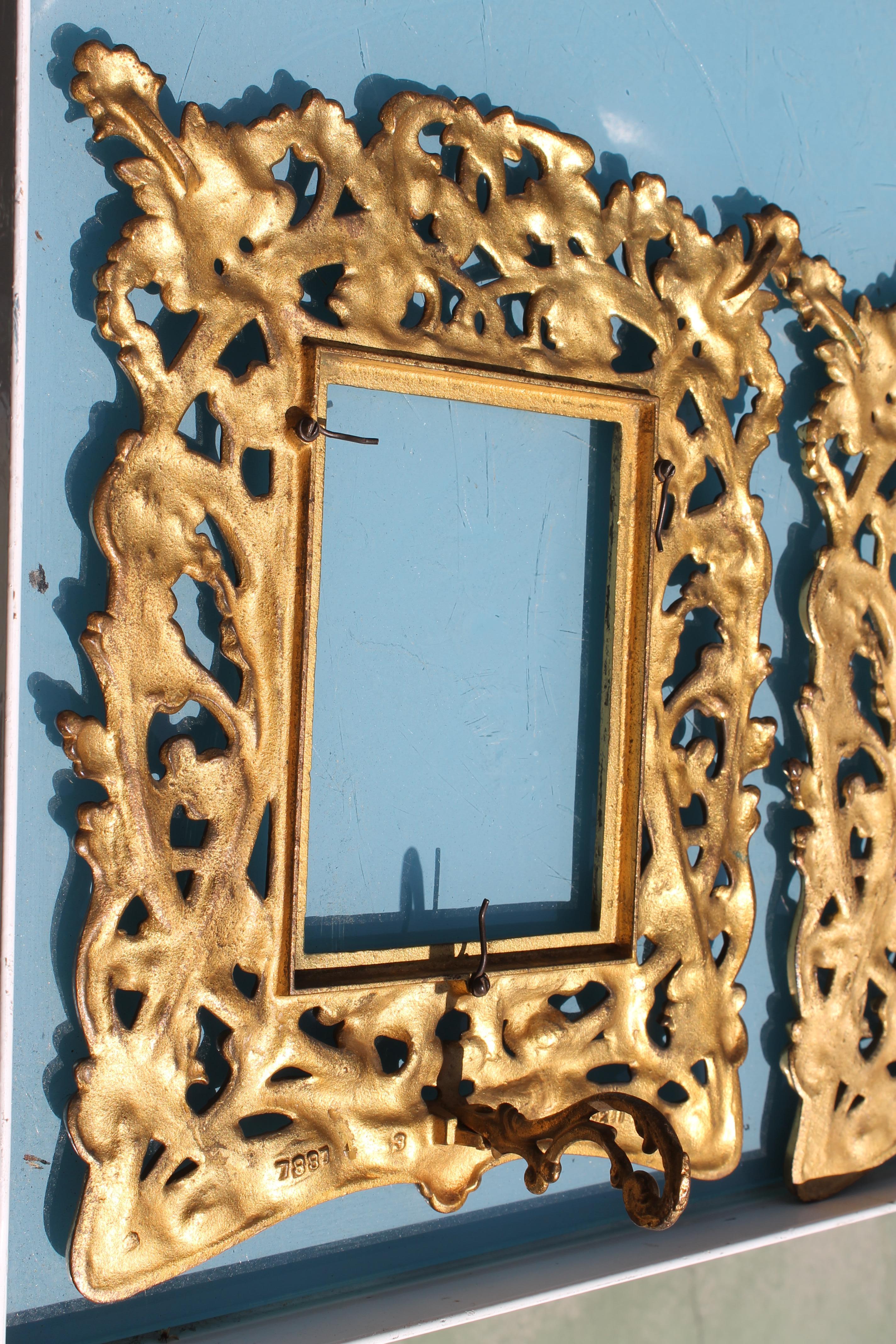 Pareja de marcos Art Nouveau en venta 3