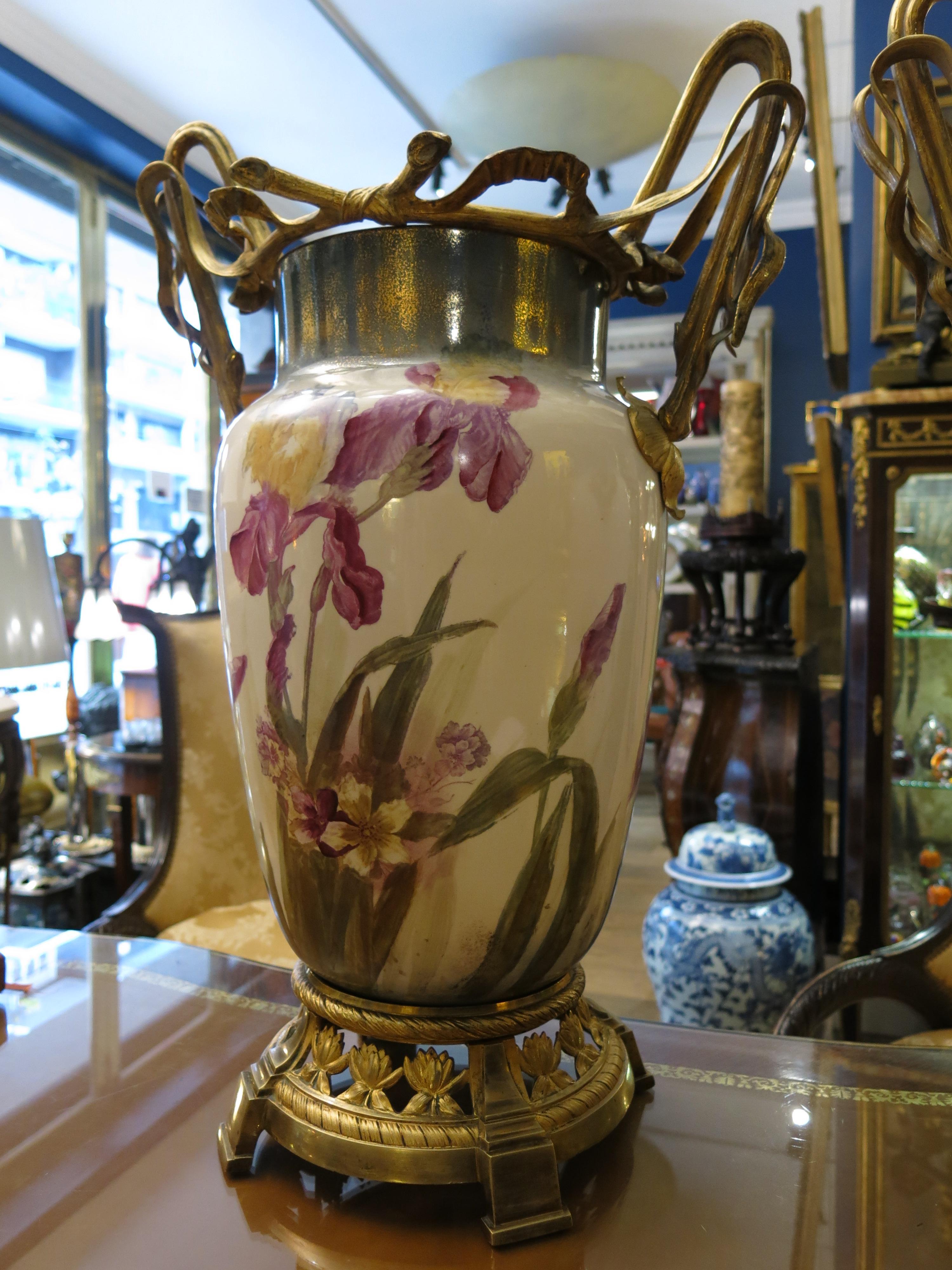 Hand-Painted Pair of Art Nouveau Porcelain Amphoras For Sale