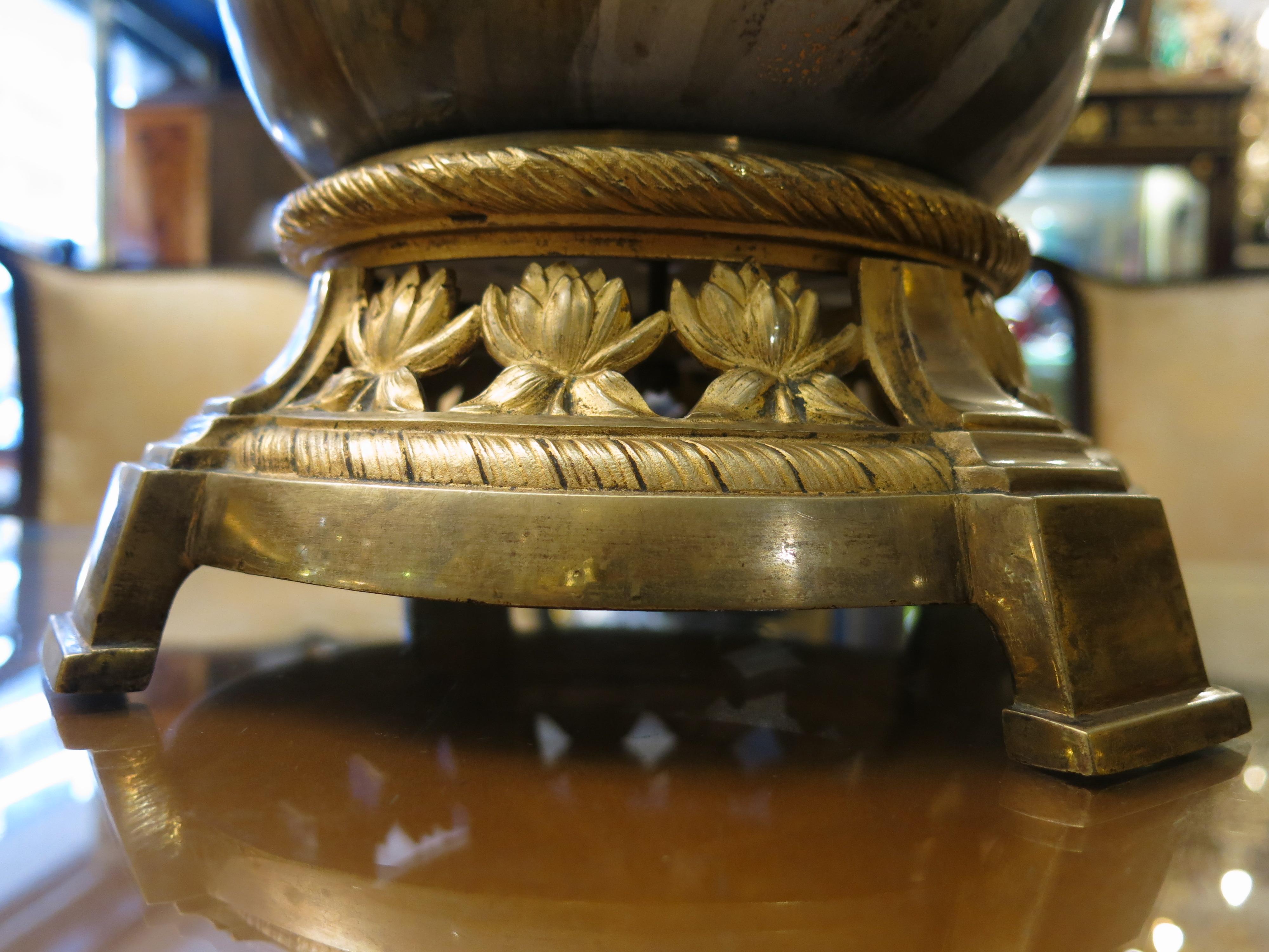 Paire d'amphores en porcelaine Art Nouveau Bon état - En vente à CABA, AR