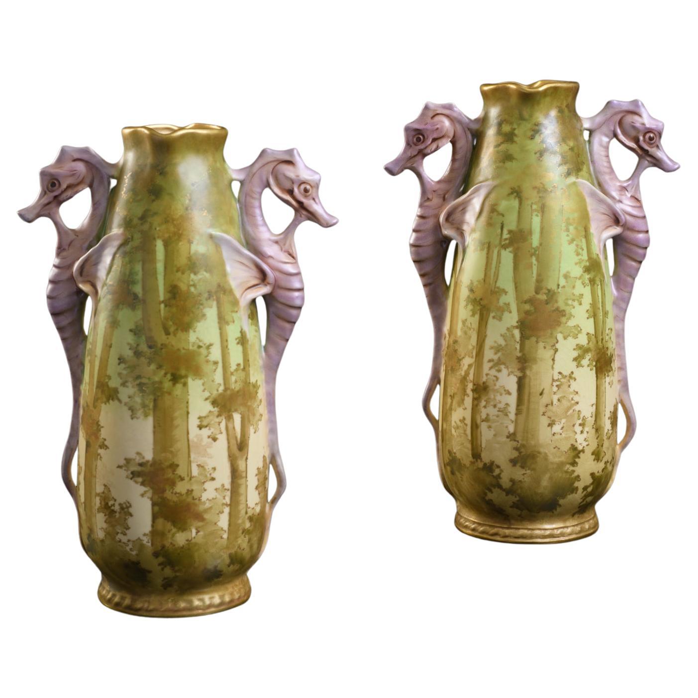 Coppia di vasi cavallucci marini in stile Art Nouveau di RStK Amphora in vendita