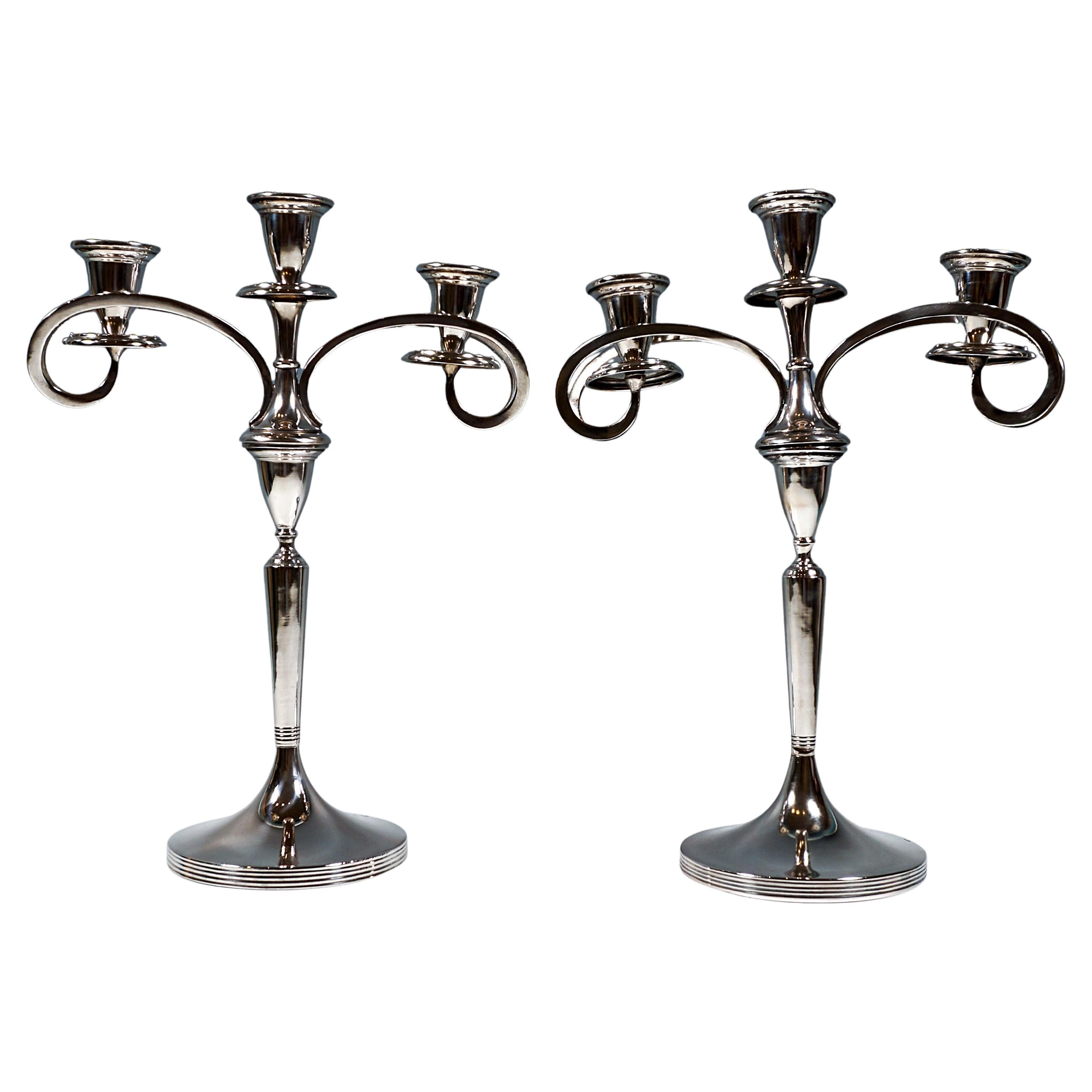 Pareja de candelabros Art Nouveau de plata de 3 llamas, de Lippa & Co, Viena, circa 1900