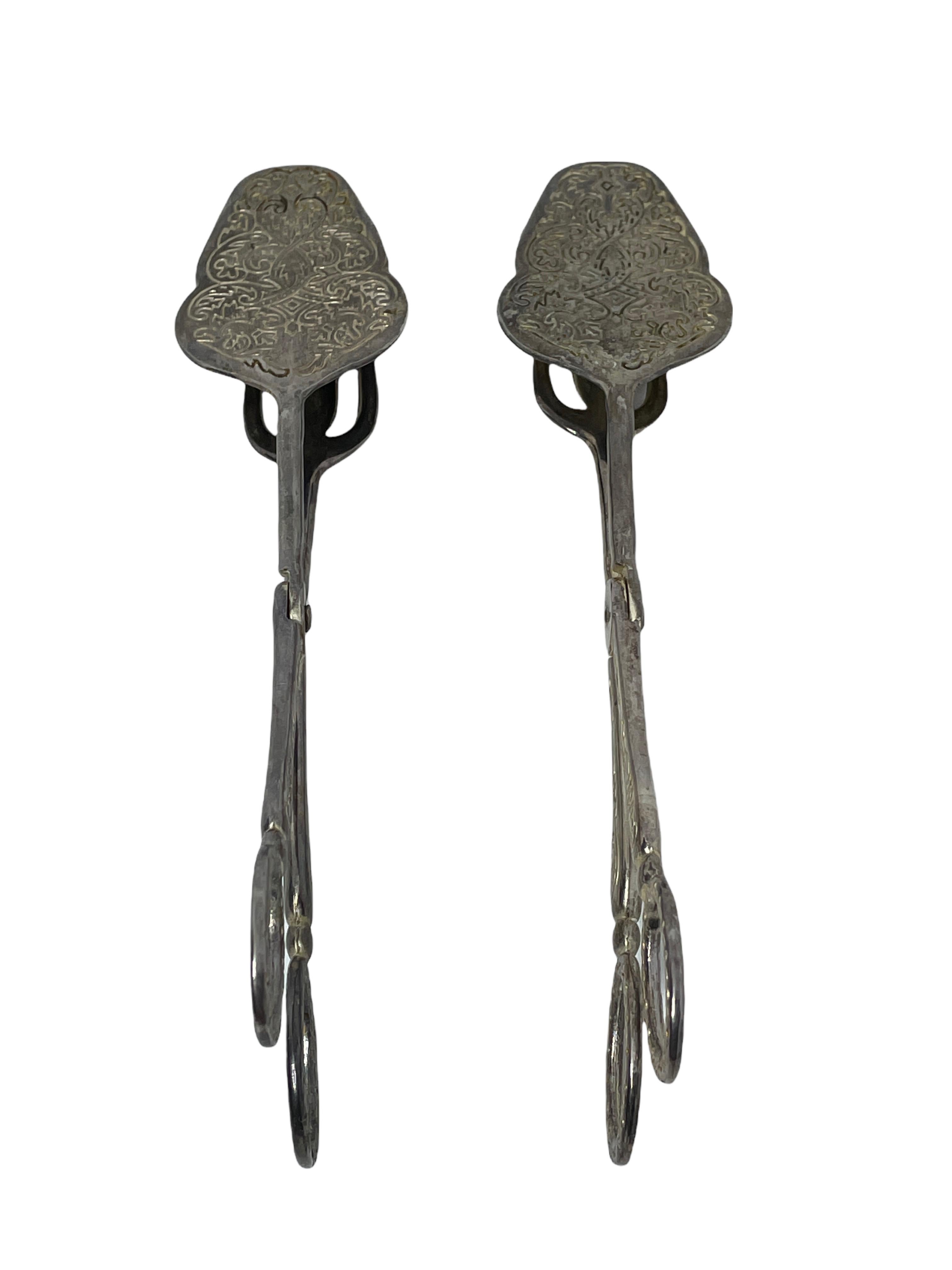 Pareja de pinzas Art Nouveau de plata para servir tartas o pasteles, Suecia, años 20 Sueco en venta