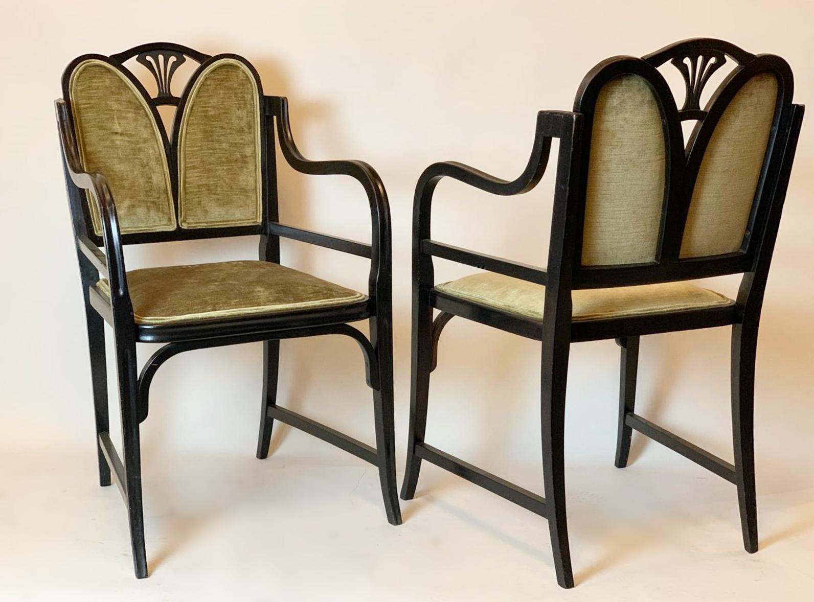 Early 20th Century Pair Of Art Nouveau Thonet Armchairs - Black Lacquered Bentwood and Velvet