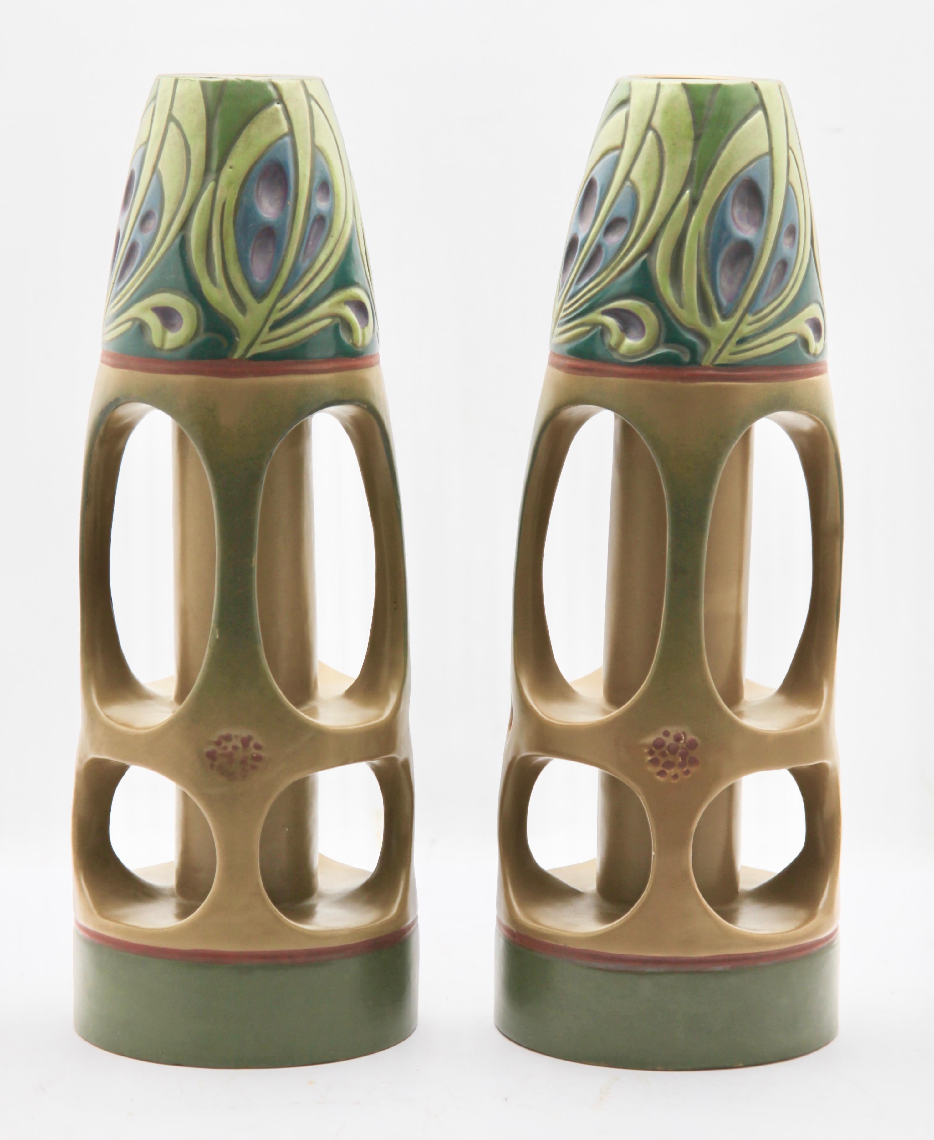 Pair of Art Nouveau Vases, 'Amphora' by Julius Dressler, Vienna, circa 1905 In Good Condition In Verviers, BE
