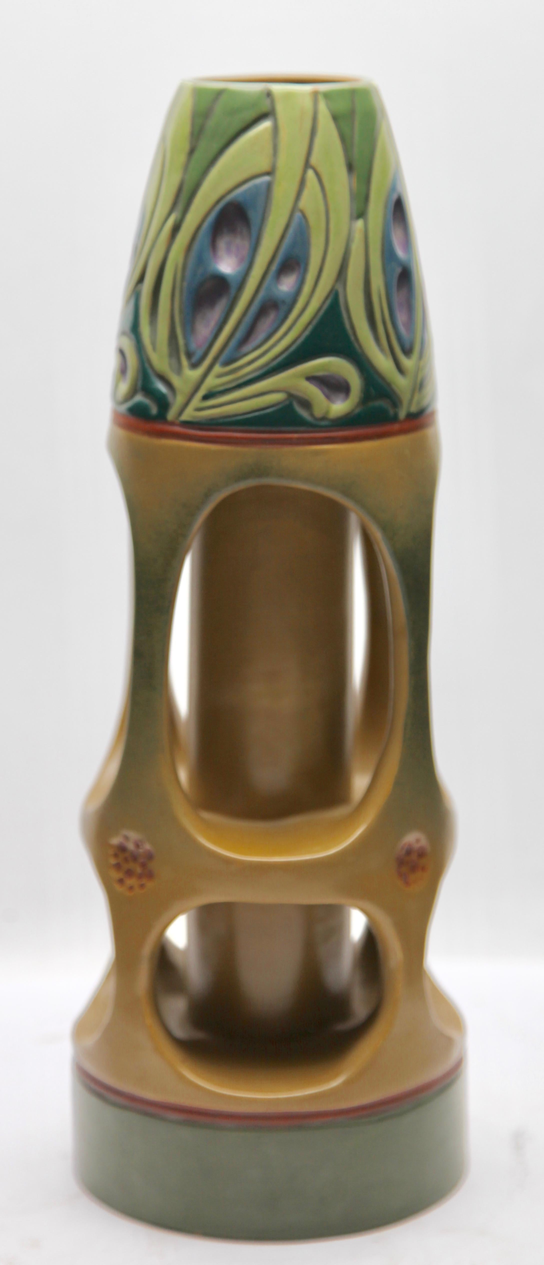 Pair of Art Nouveau Vases, 'Amphora' by Julius Dressler, Vienna, circa 1905 1