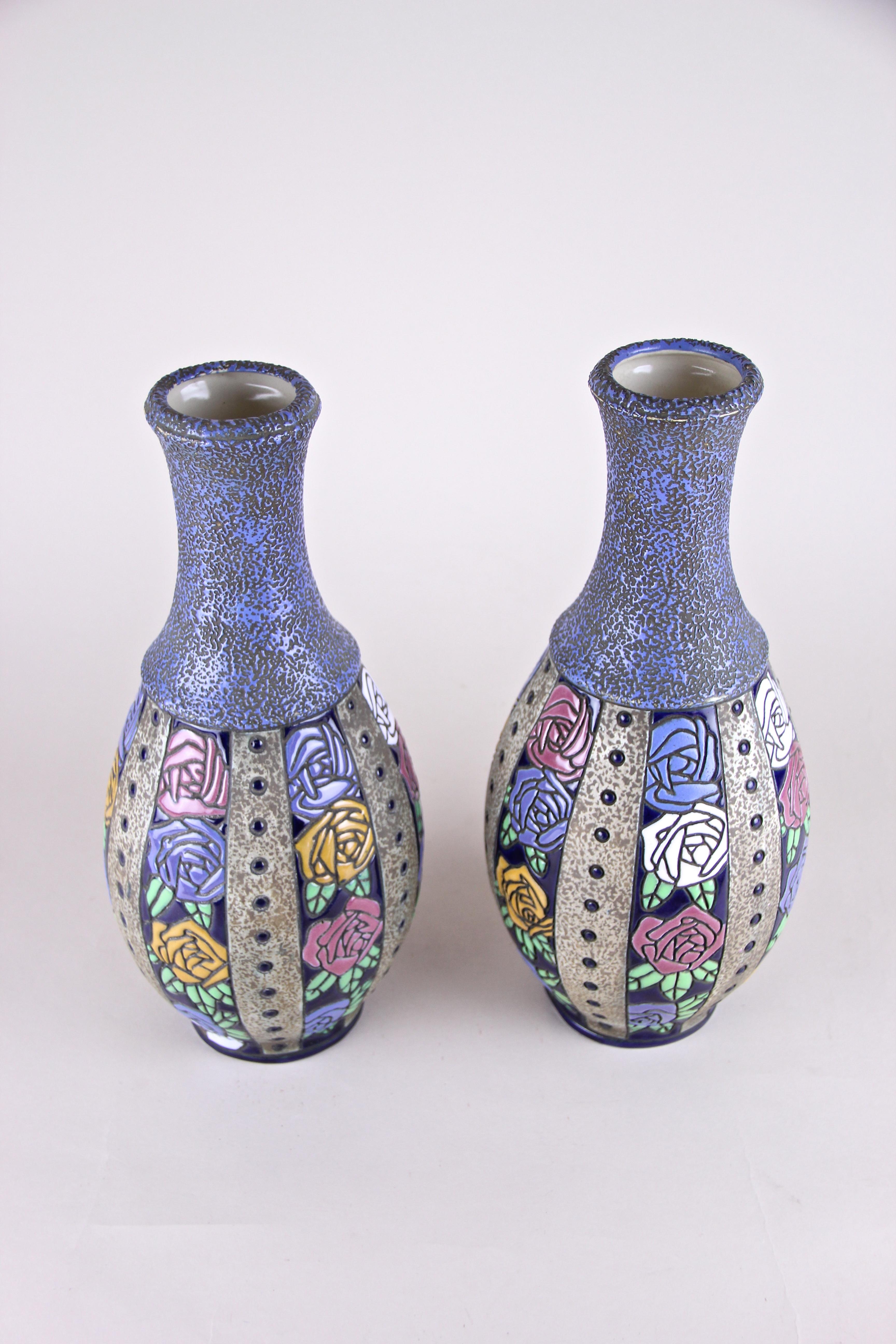 20th Century Pair of Art Nouveau Vases 