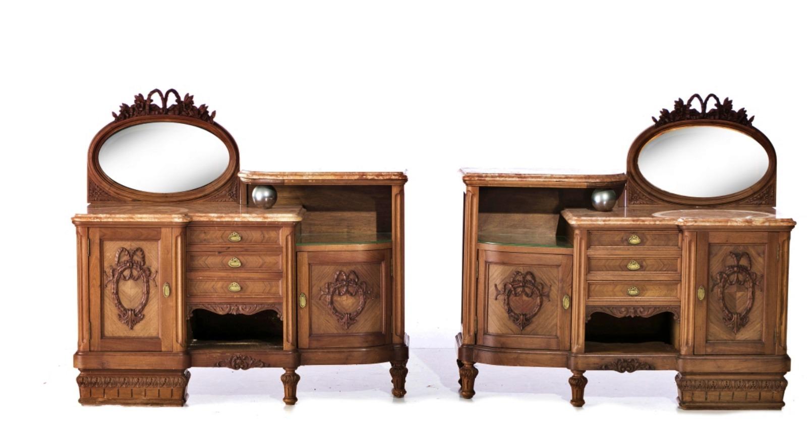 Hand-Crafted Pair of Art Noveau Bedside Tables End 19th Century / Began 20th Century For Sale