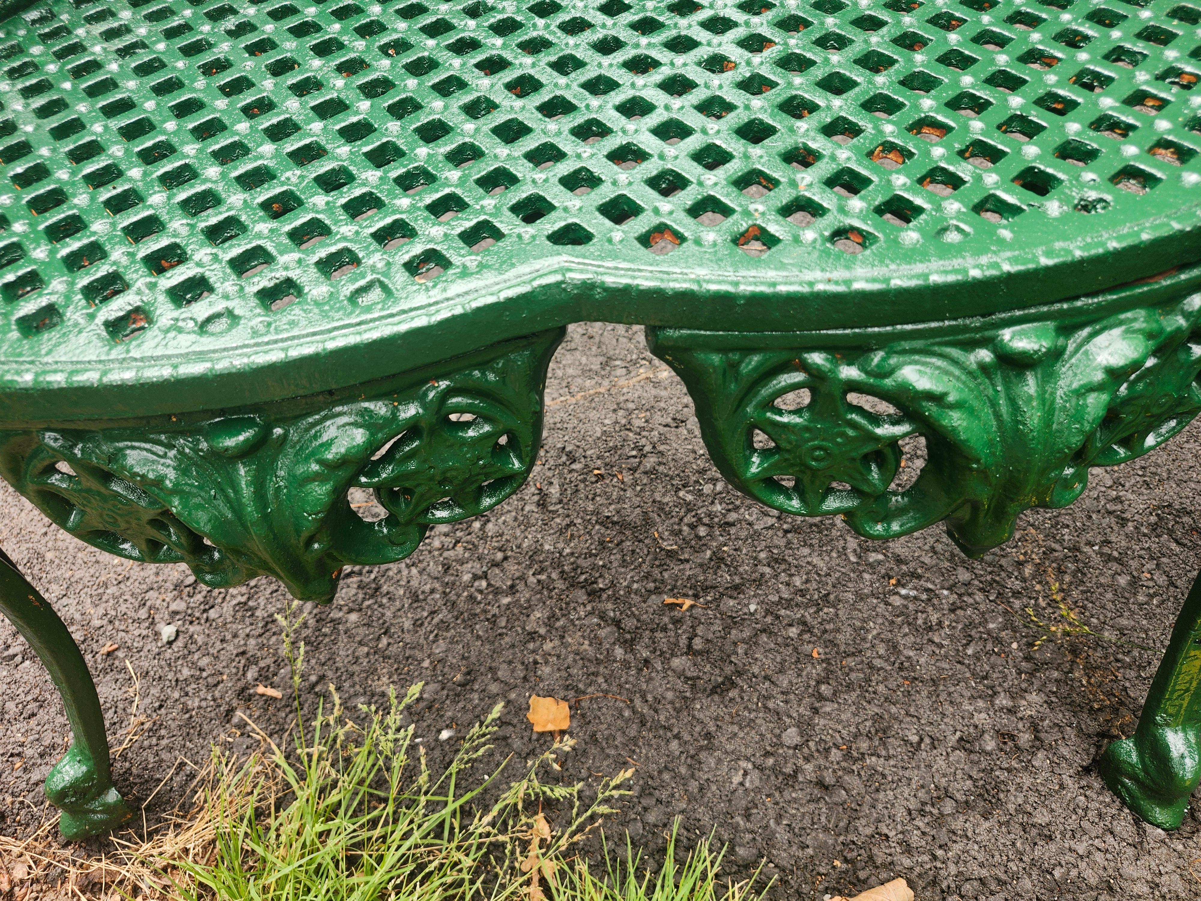 Coppia di panchine da giardino e da terrazzo in ghisa in stile Art Noveau in vendita 1