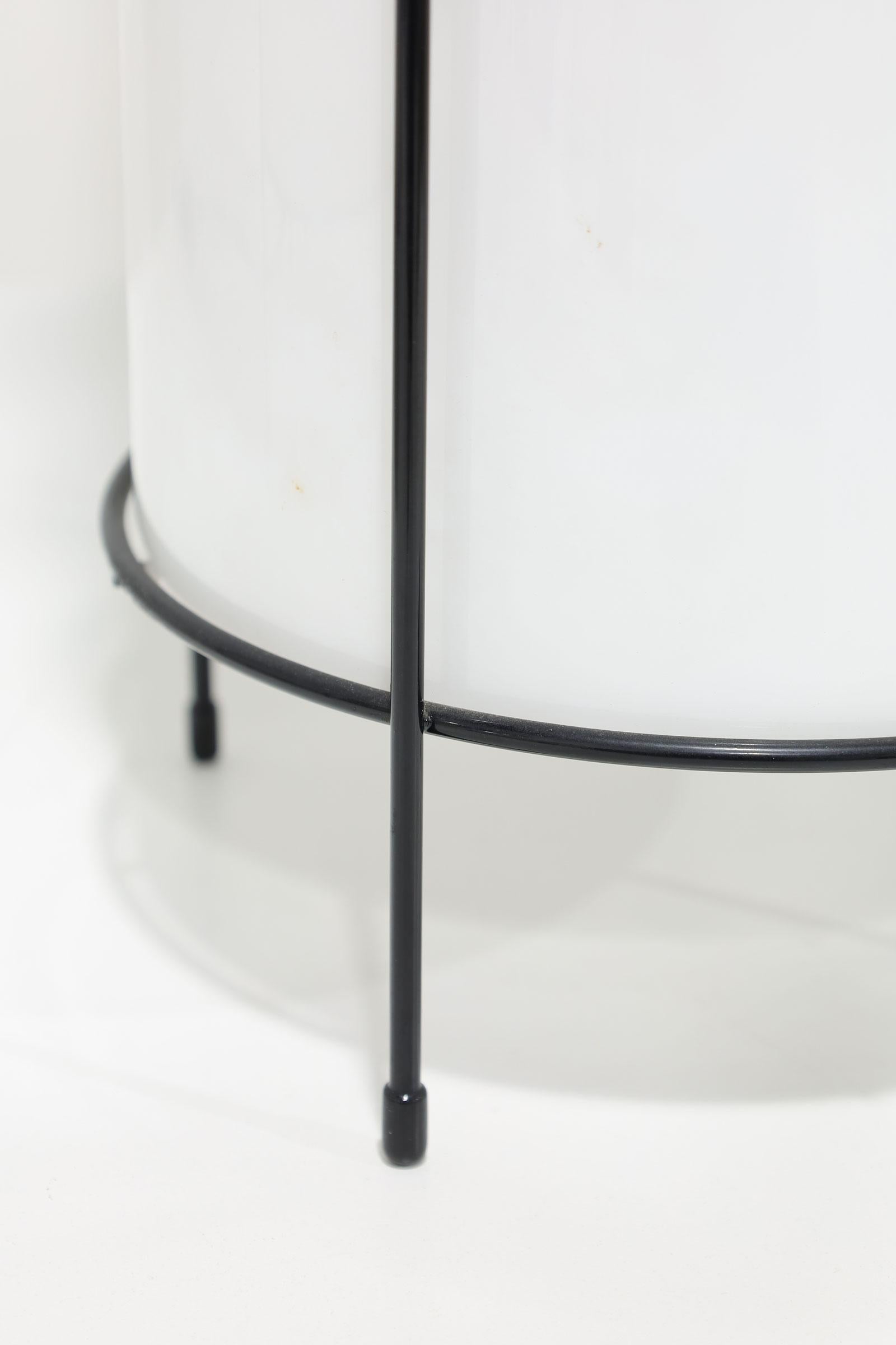 Mid-Century Modern Pair of Artemide Attributed Table Lamps, circa 1970s For Sale