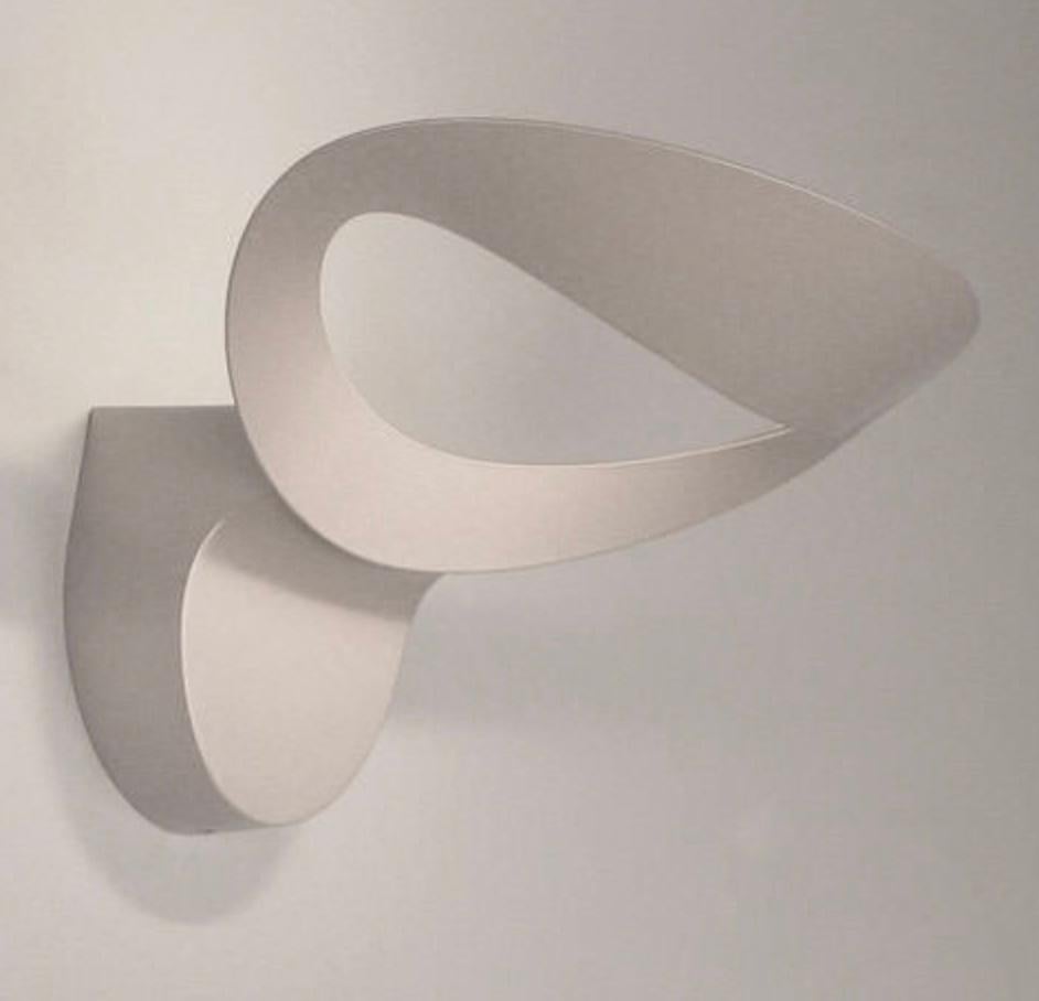 Paar Artemide Mesmeri-Wandleuchter von Eric Sole 5
