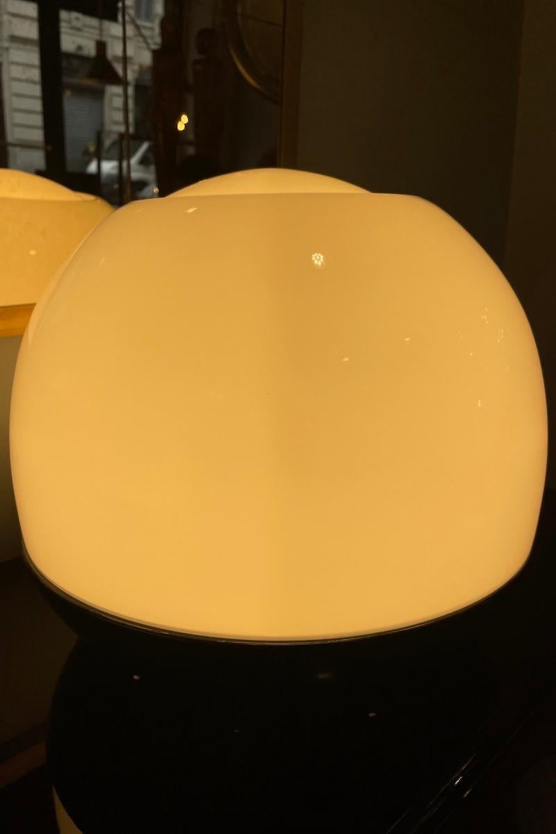 Ein Paar Artemide Platea Tischlampen aus den 1960er Jahren im Angebot 10
