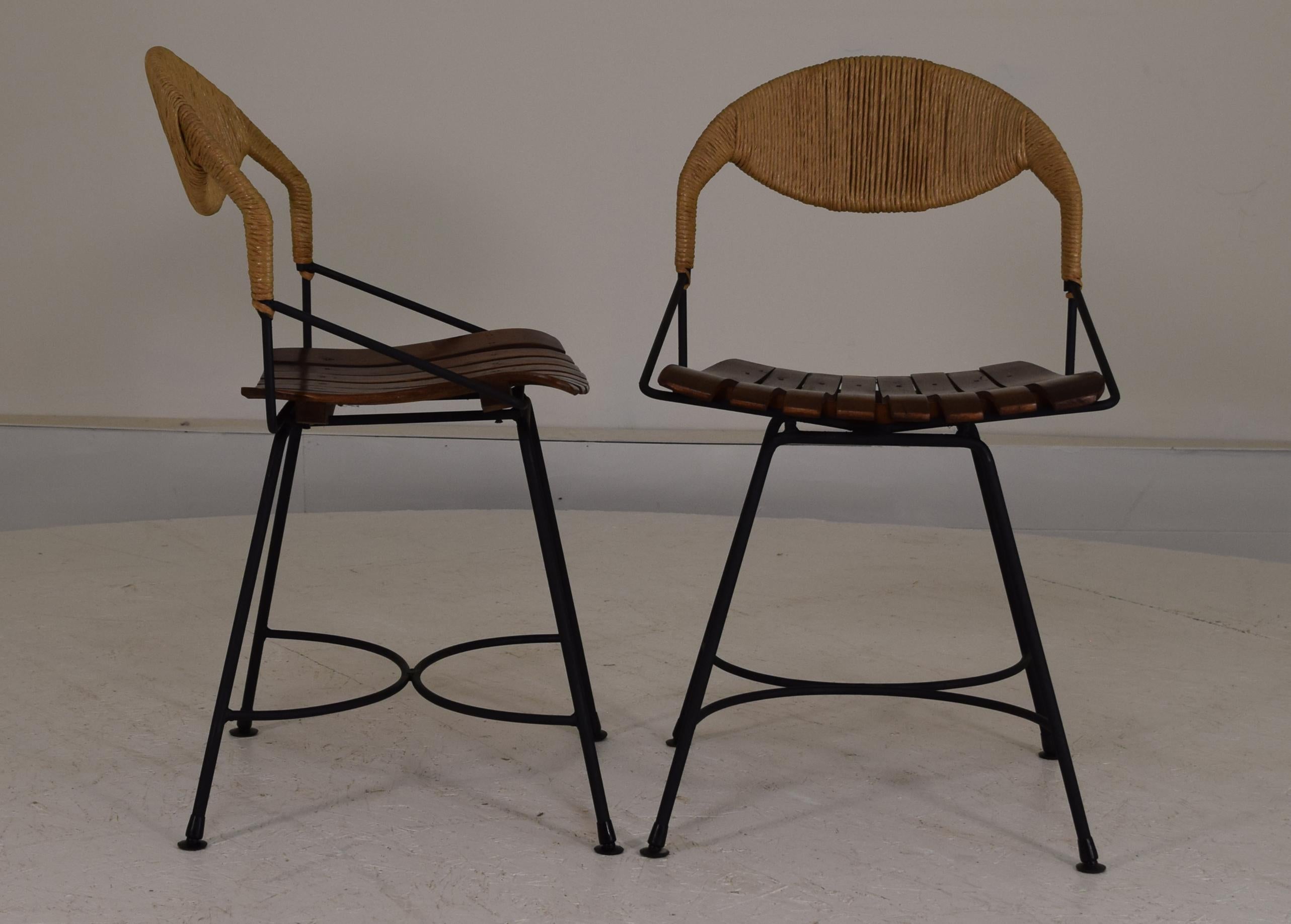 Mid-Century Modern Pair of Arthur Umanoff Chairs