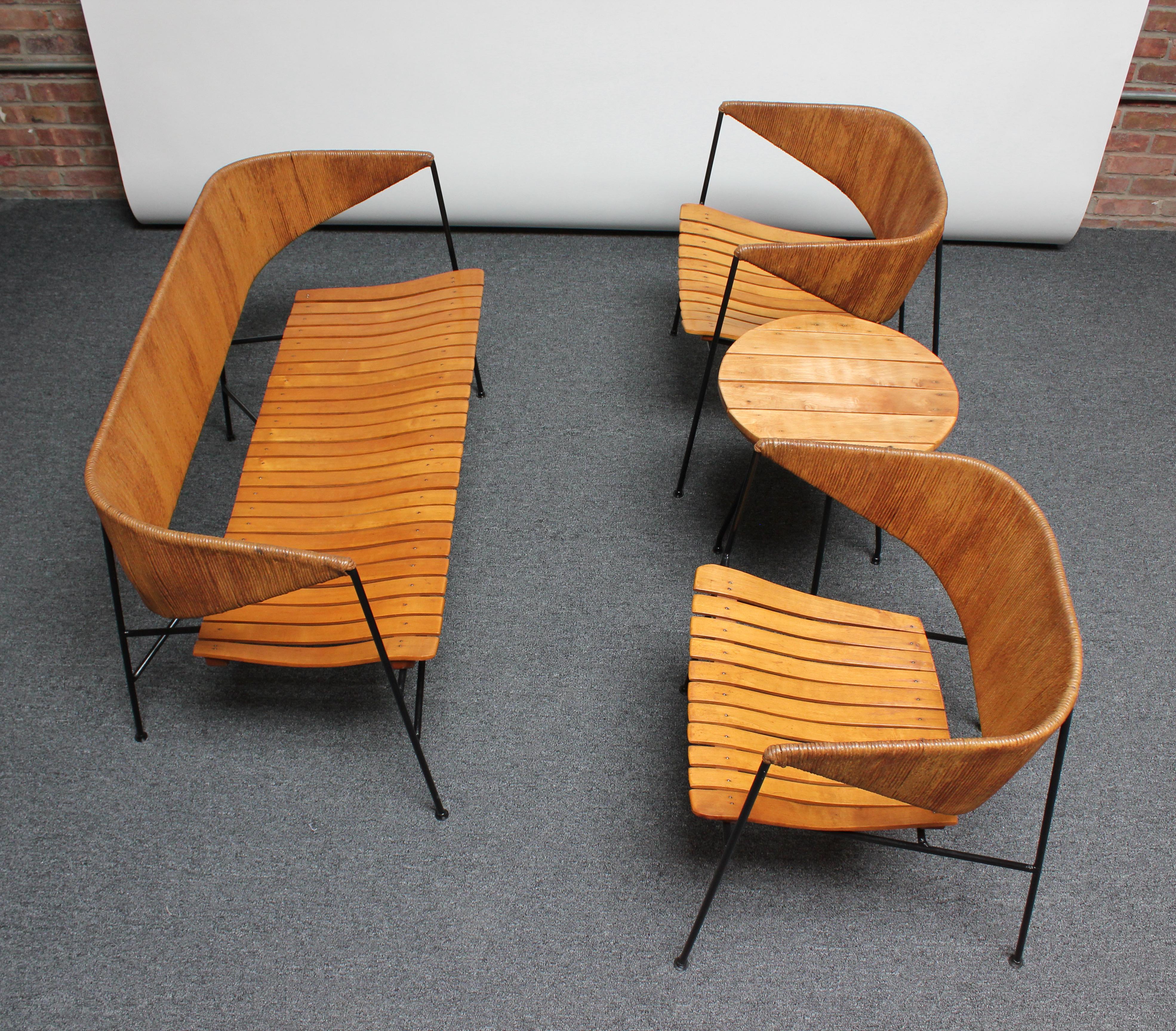 Pair of Arthur Umanoff for Shaver Howard Modernist Lounge Chairs with Side Table 10