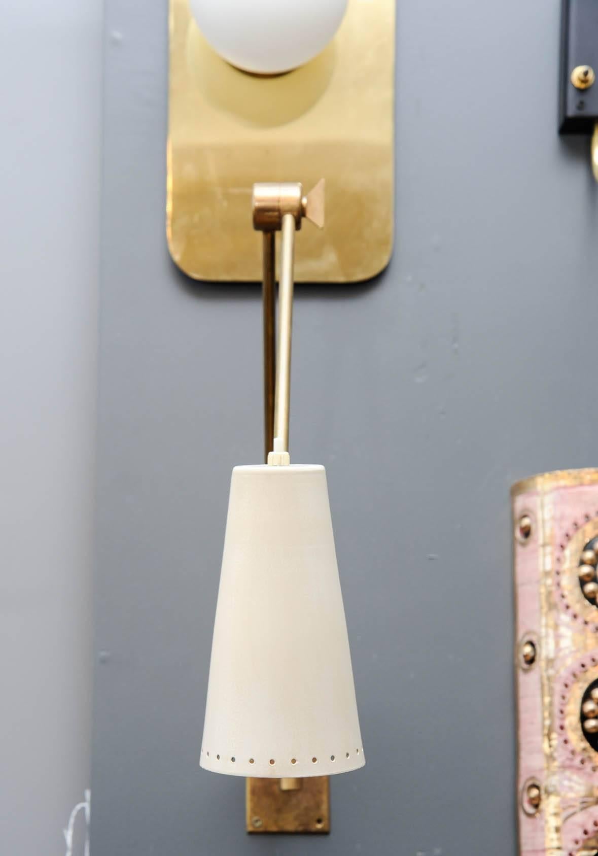 Mid-20th Century Pair of Articulated Arm and Cone Brass Wall Sconces by Stilnovo