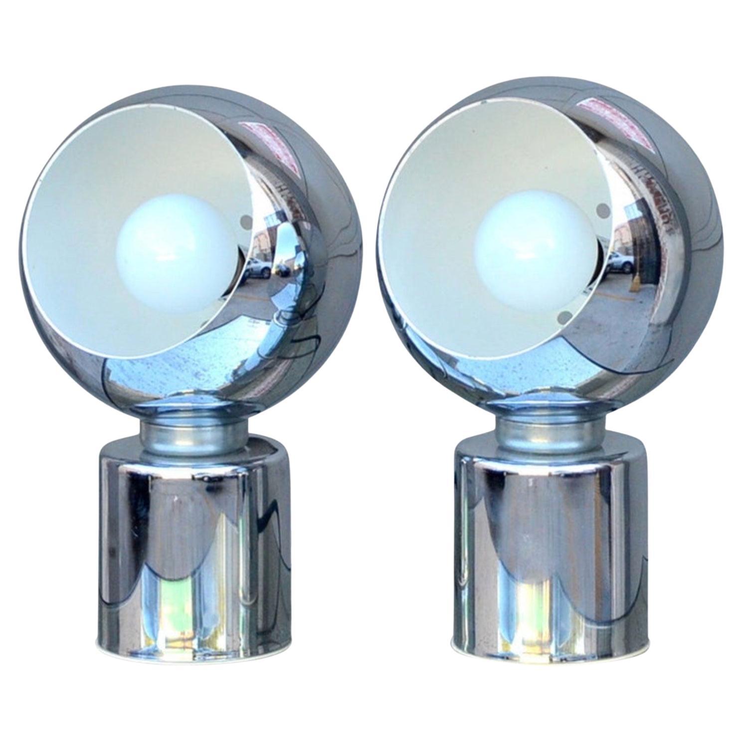 Pair of Articulated Globe Spotlights by Reggiani Lampadari For Sale