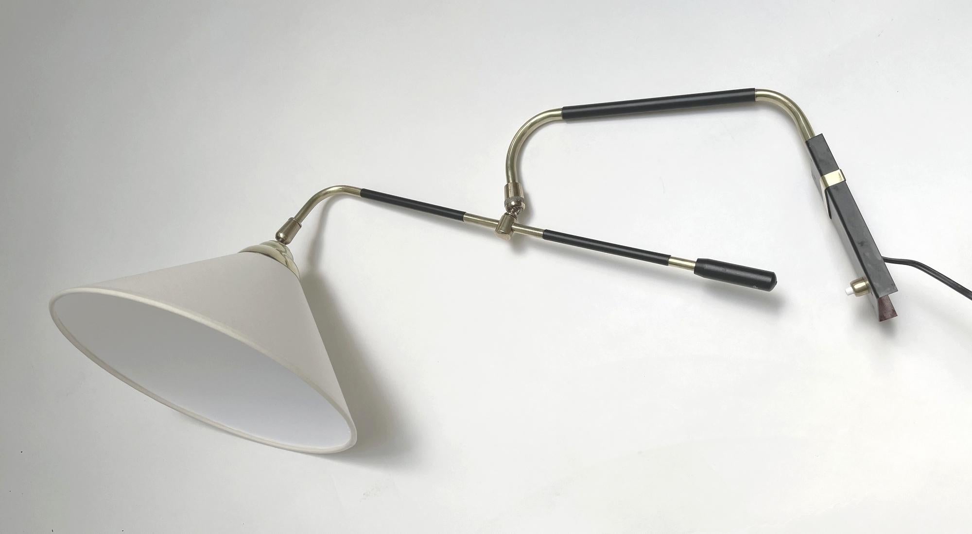 Pair of Articulated Sconces, France, circa 1950 In Good Condition In Paris, FR