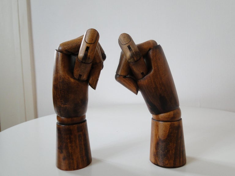 Pair of articulated wooden hands For Sale at 1stDibs