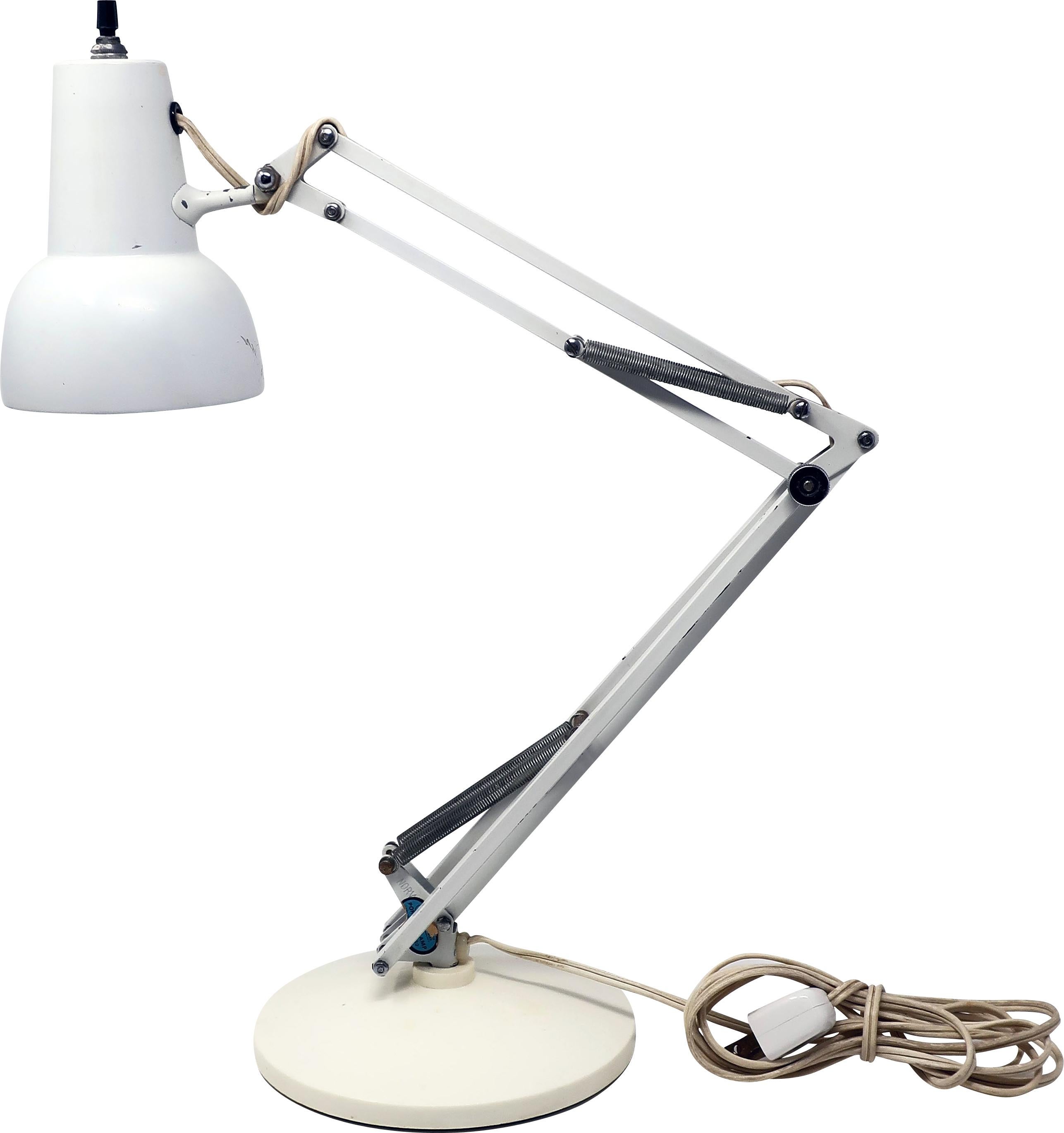 Pair of Articulating Luxo Desk Lamps In Good Condition In Brooklyn, NY