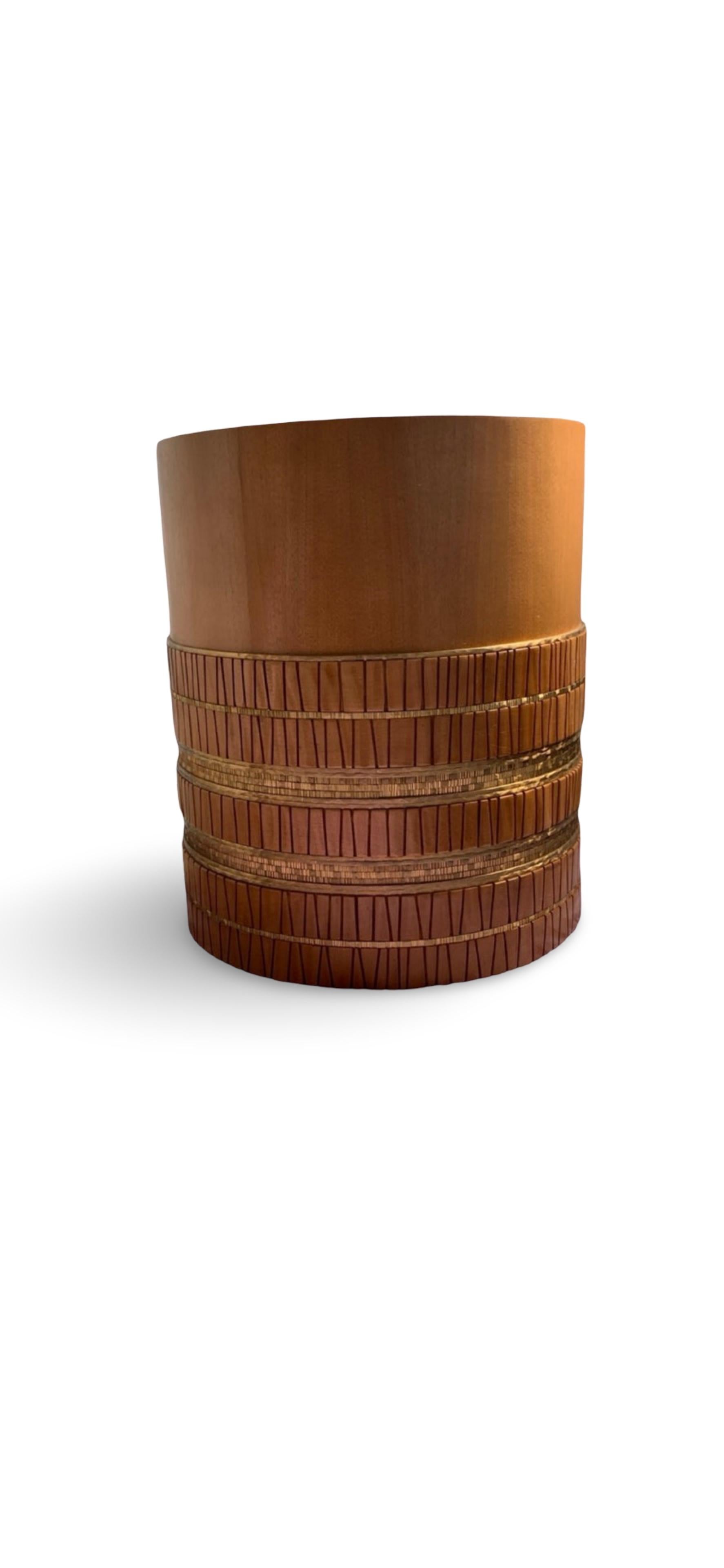 Paar von Künstler Damian Jones Custom Made Wood/Brass Tribal Side/Sofa Tables im Angebot 2