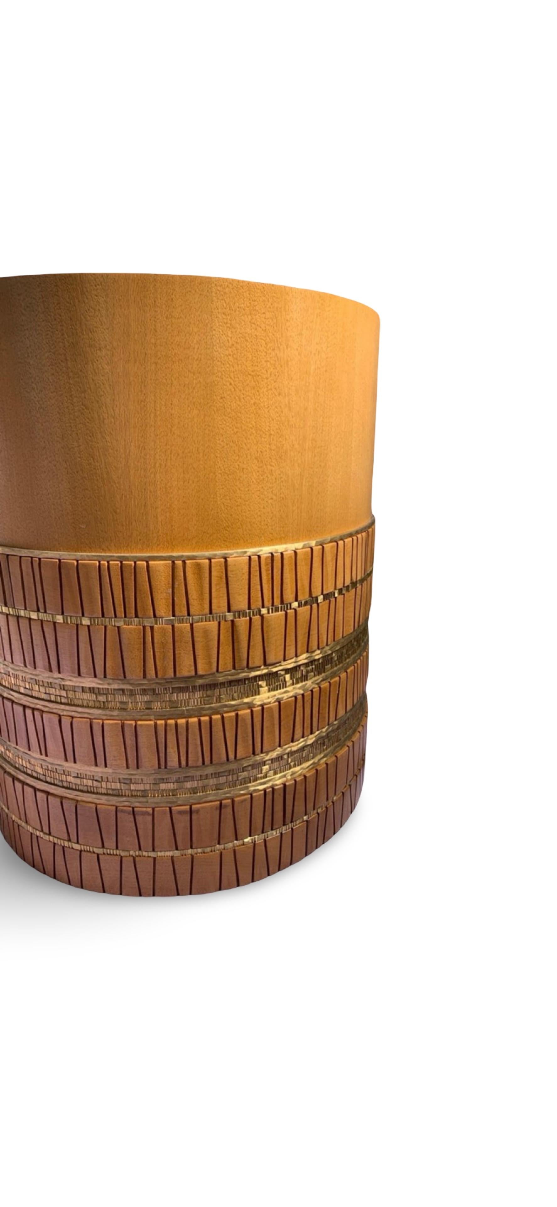 Paar von Künstler Damian Jones Custom Made Wood/Brass Tribal Side/Sofa Tables im Angebot 6