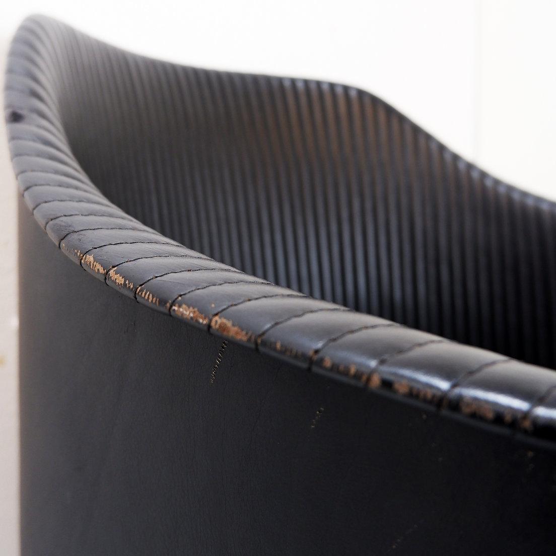 Paar Artona-Sessel aus schwarzem Leder von Afra und Tobia Scarpa für Maxalto im Angebot 11