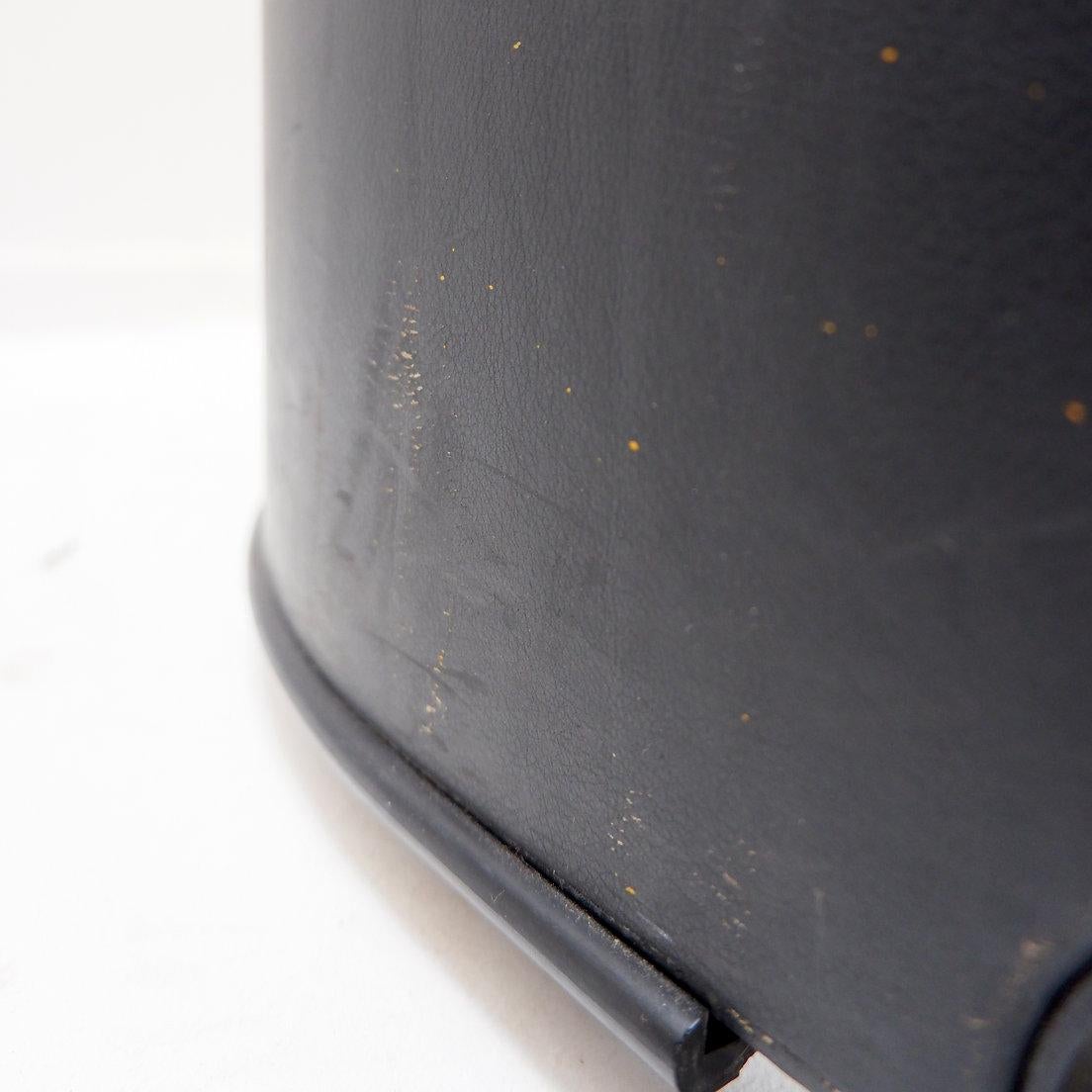 Paar Artona-Sessel aus schwarzem Leder von Afra und Tobia Scarpa für Maxalto im Angebot 3