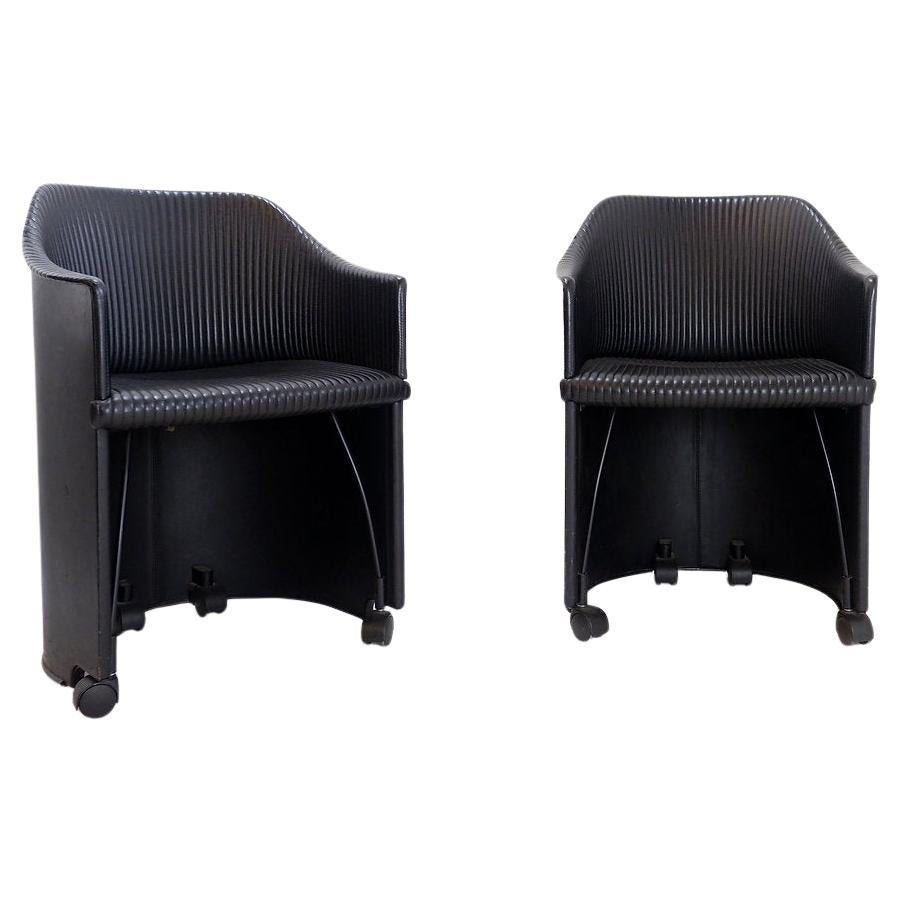 Pair of Artona armchairs in black leather by Afra and Tobia Scarpa for Maxalto