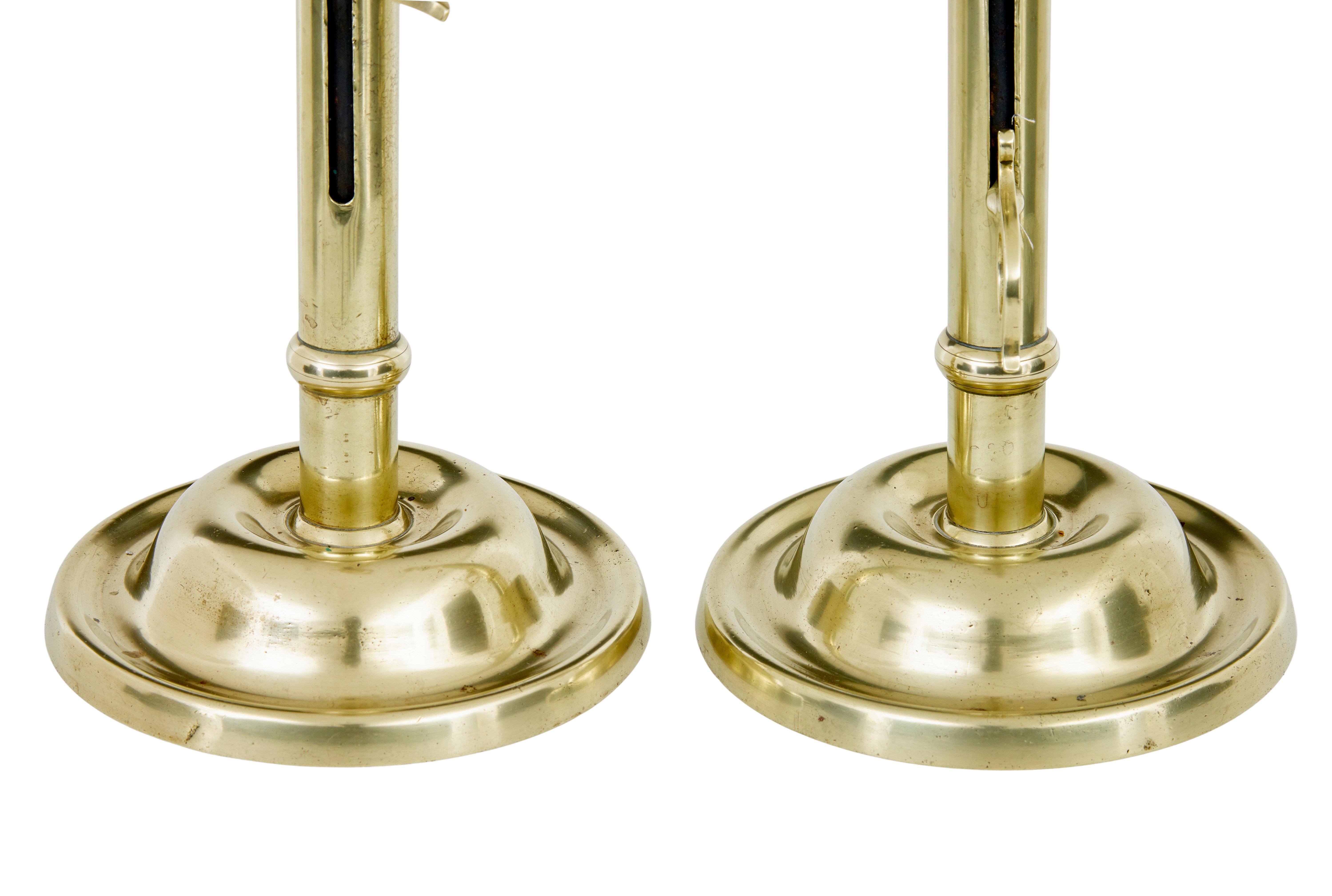 English Pair of arts and crafts 19th century brass candlesticks For Sale