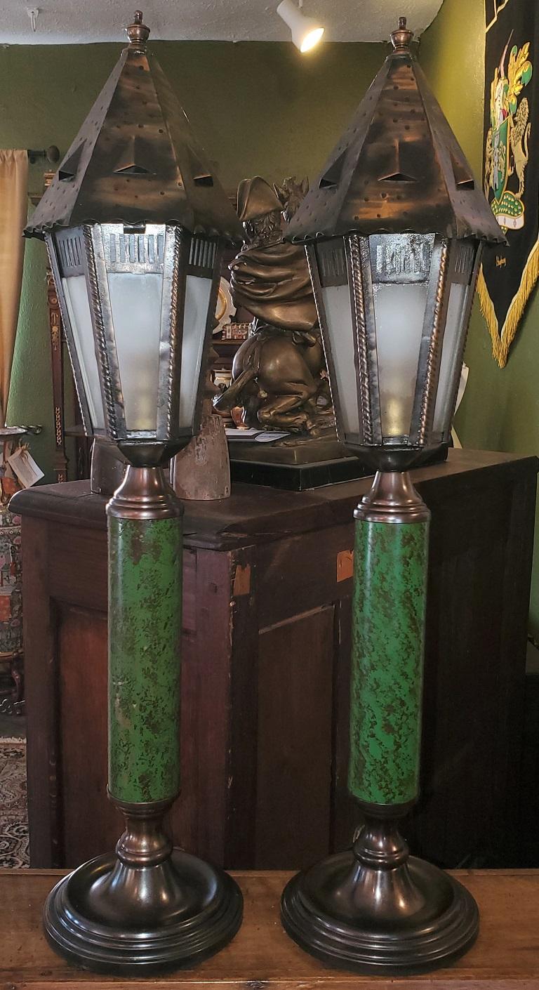 Presenting a lovely pair of Arts and Crafts lighthouse form table lamps.

American Arts & Crafts movement, circa 1900-20.

The lamps are in the form of lighthouses with hand beaten copper roofs which hinge to access the bulb. Turned copper