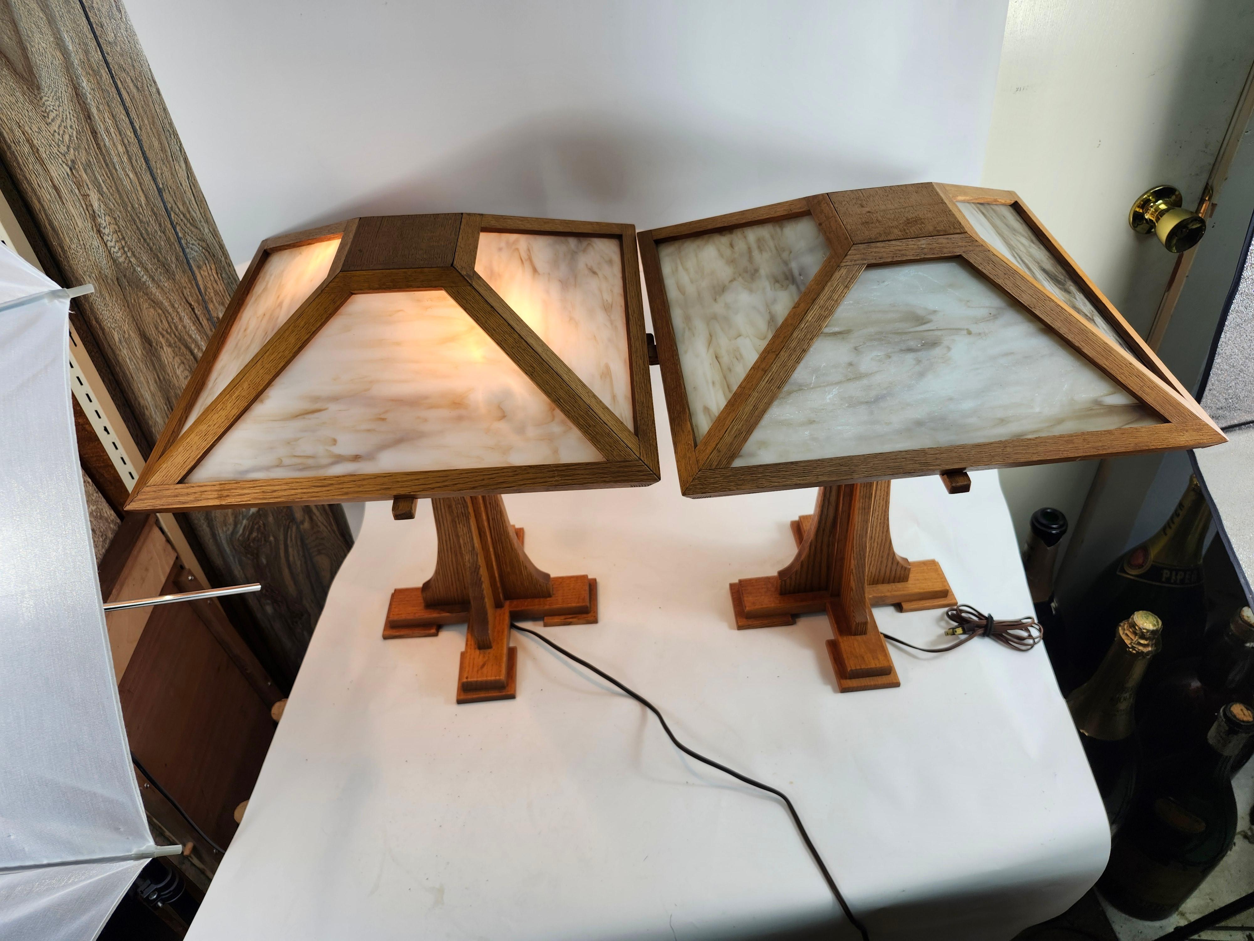 Fin du 20e siècle Paire de lampes de bureau de style Mission Prarie School Arts and Crafts en vente