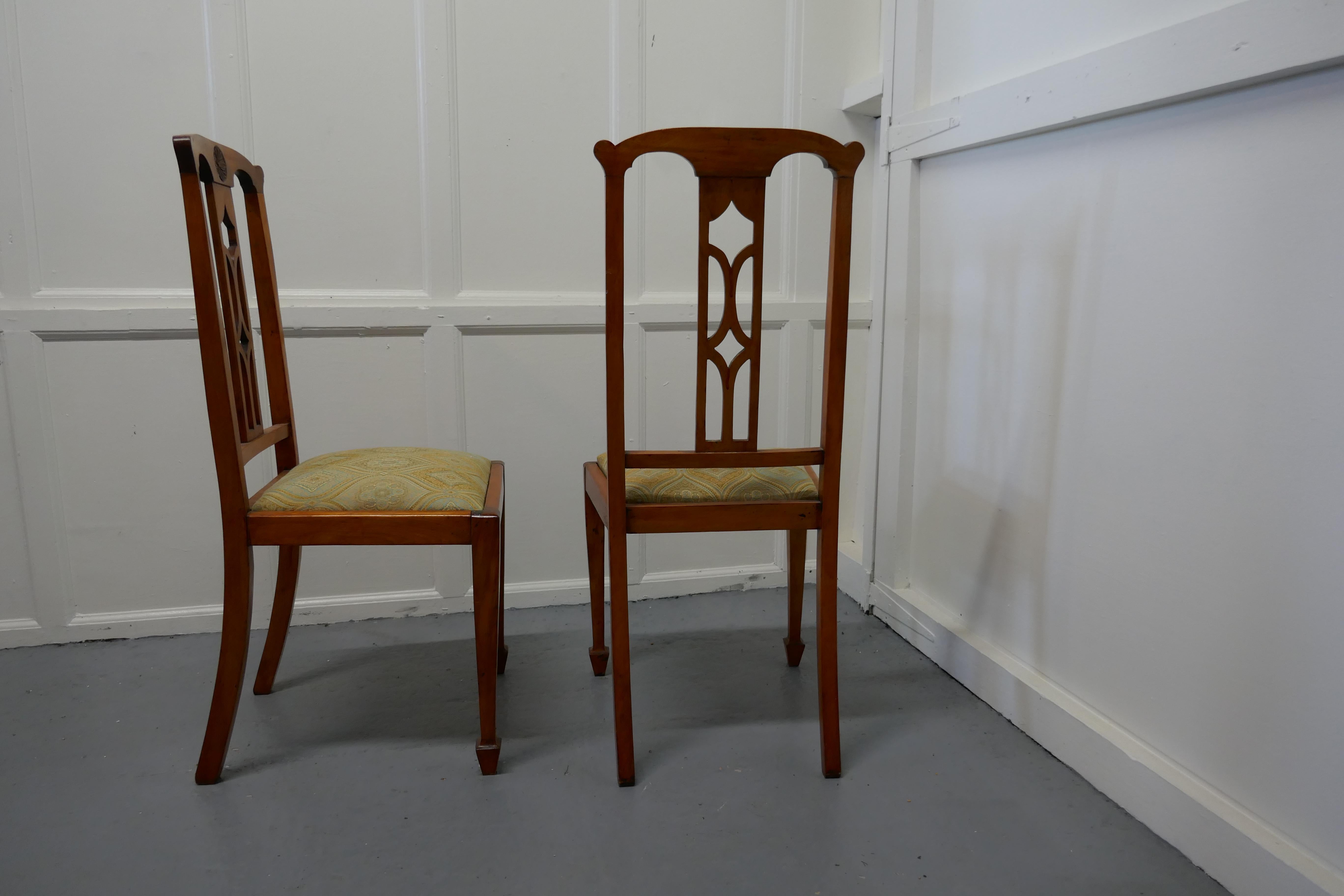 Pair of Arts & Crafts Golden Oak Chairs 1