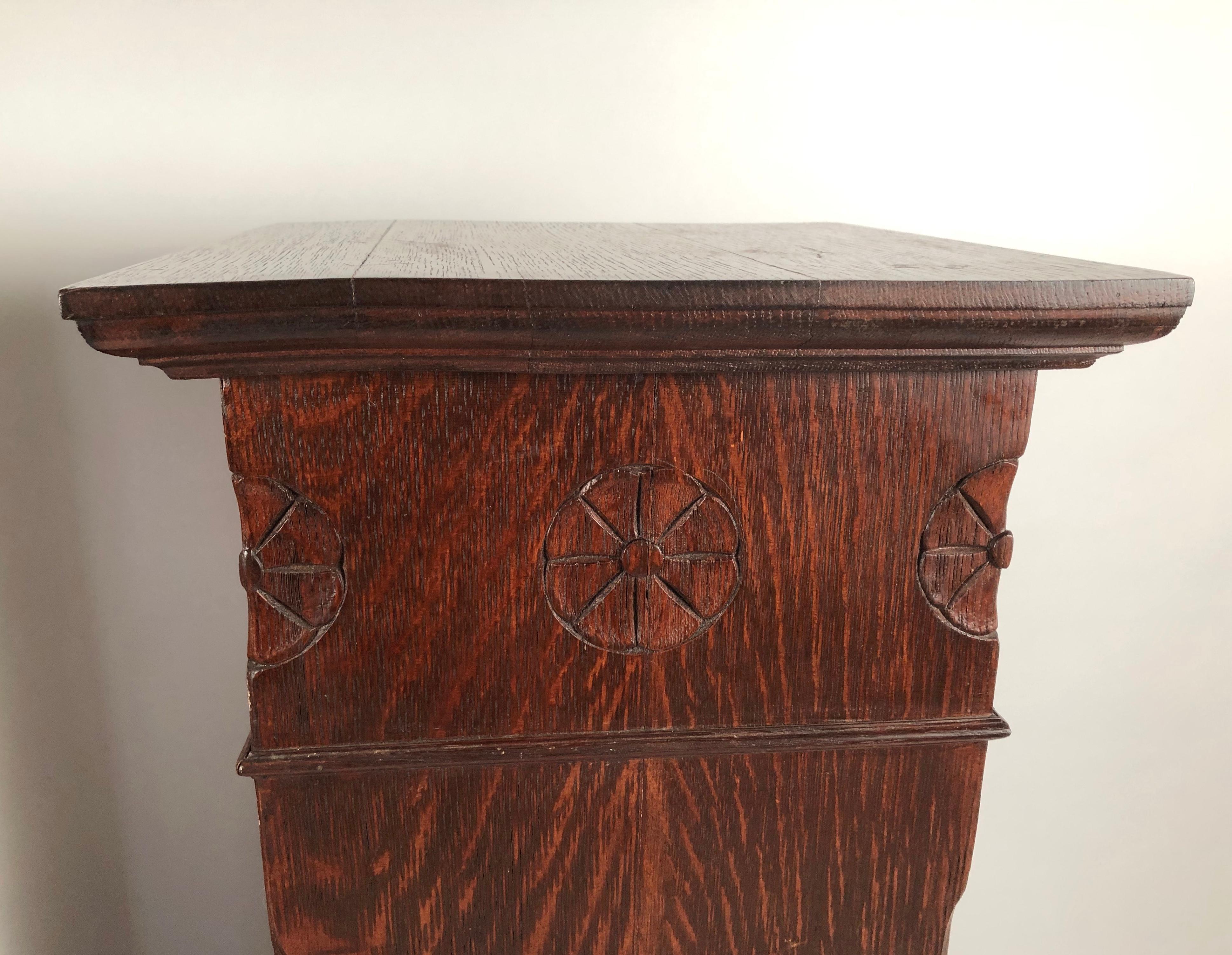 Pair of Arts & Crafts Period Carved Oak Pedestals In Good Condition In Essex, MA