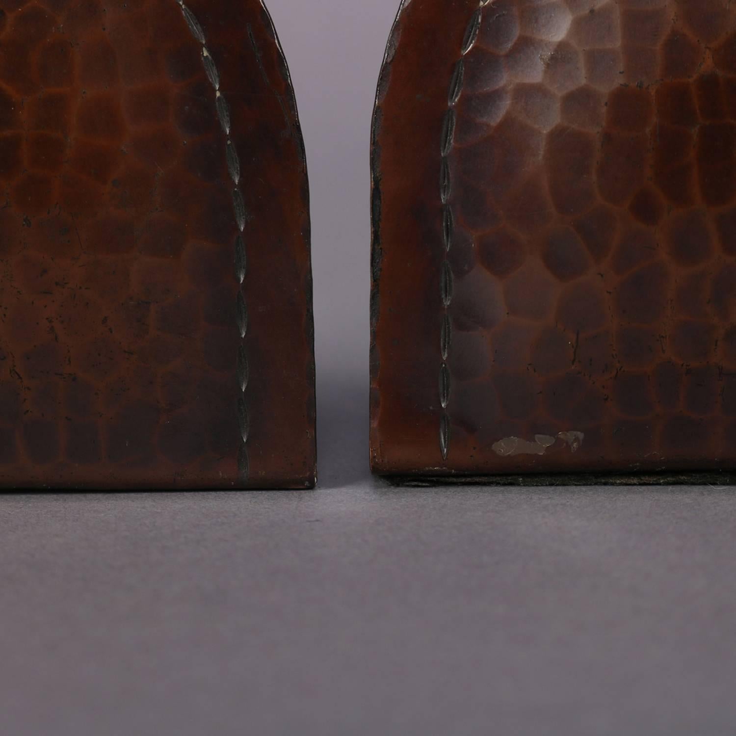 Arts and Crafts Pair of Arts & Crafts Roycroft Hand-Hammered Coppered Metal Bookends, circa 1910