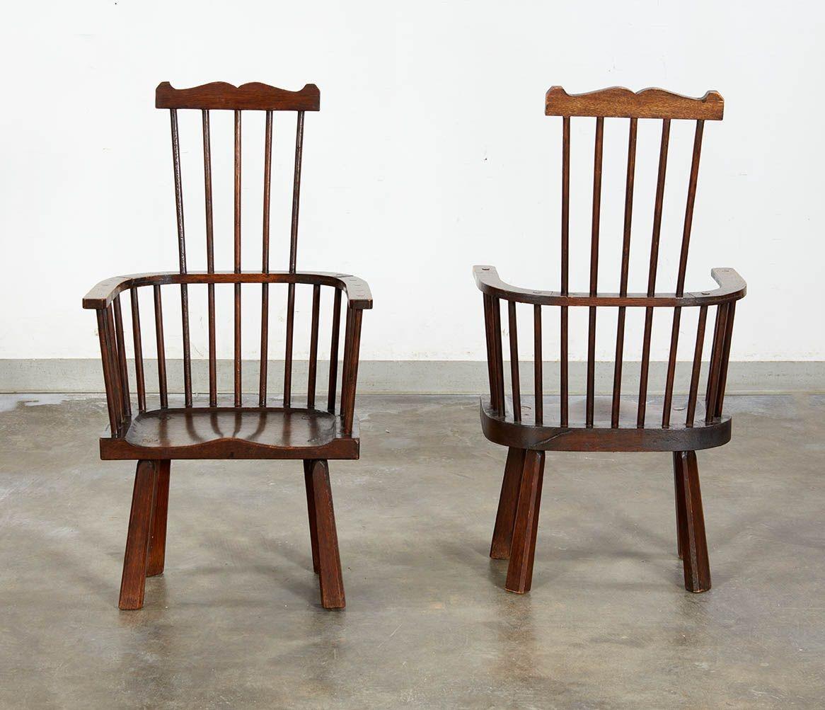 Paire de fauteuils Windsor Arts & Crafts en vente 1