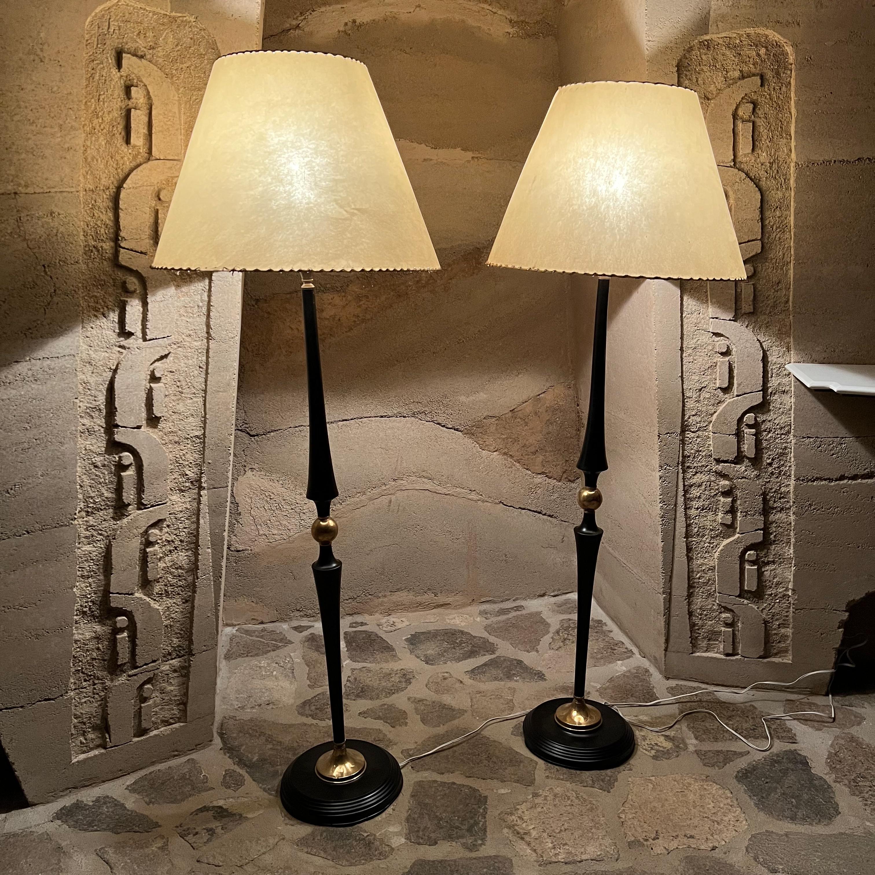 Mid-Century Modern Pair of Arturo Pani Regency Black Bronze Table Lamps Mexico 1950s Modernism For Sale