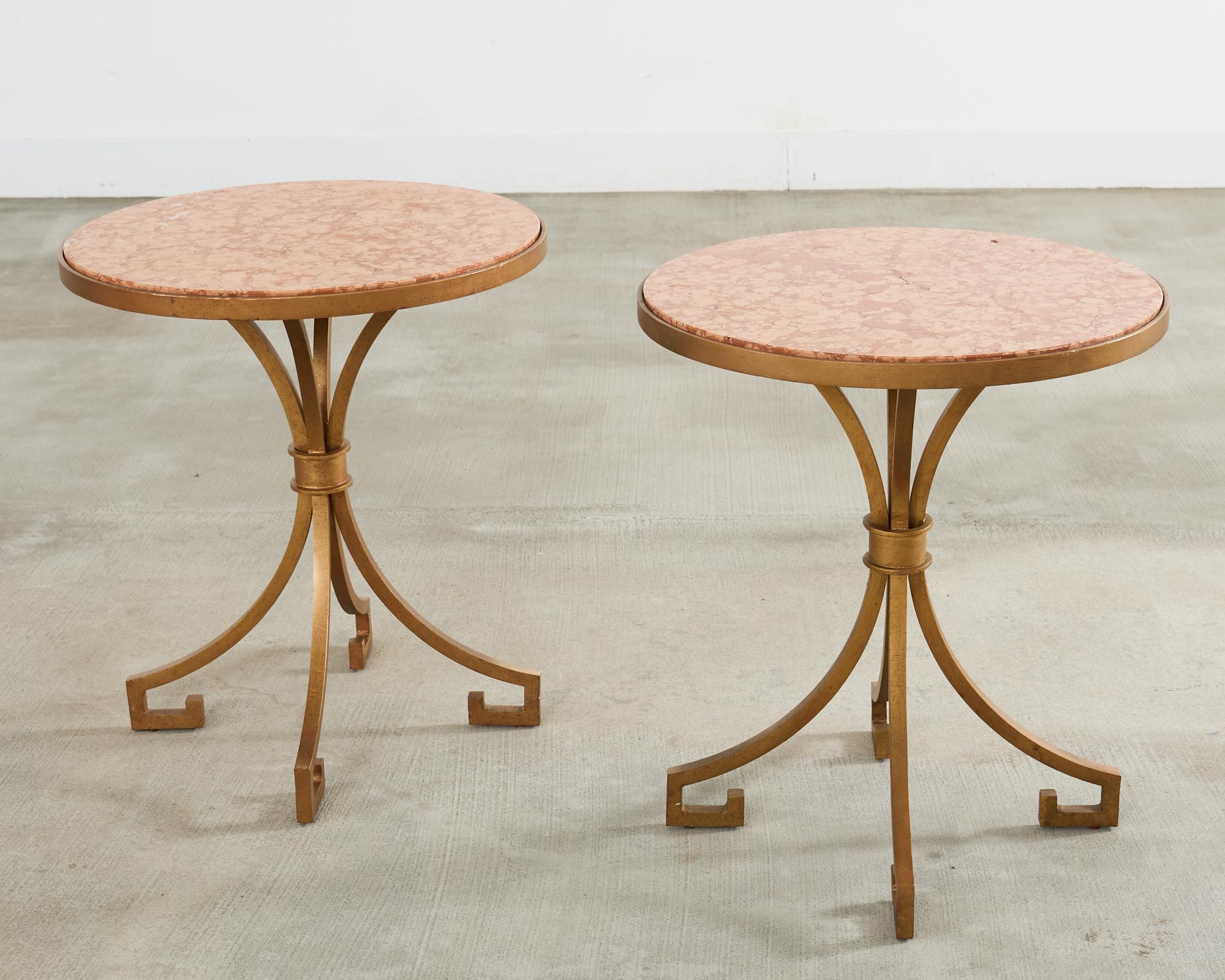 Paire de tables à boire de style Arturo Pani en fer avec plateau en marbre en vente 12
