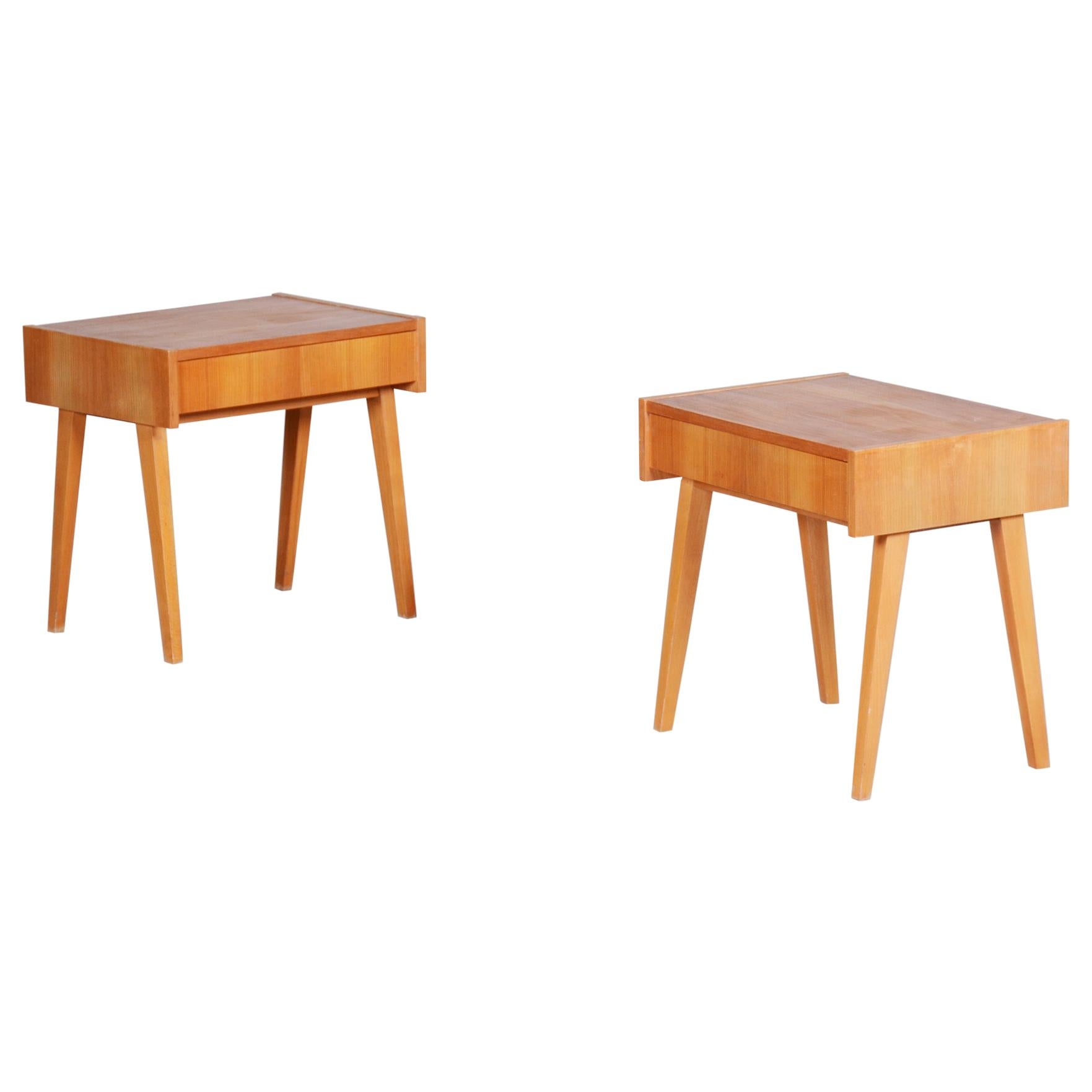 Pair of Ash Brown Midcentury Modeern Bedside Tables Made in Czechia, 1950s