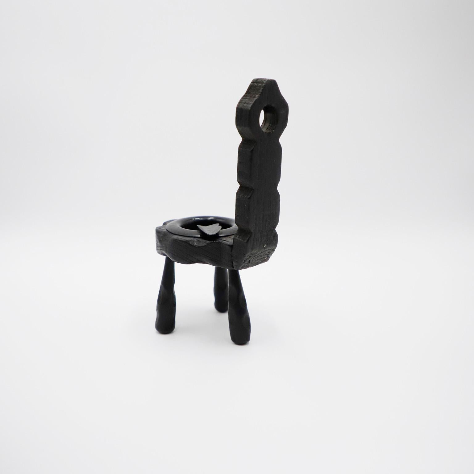 Mid-Century moderno Coppia di posacenere a forma di sedia messicana in vendita