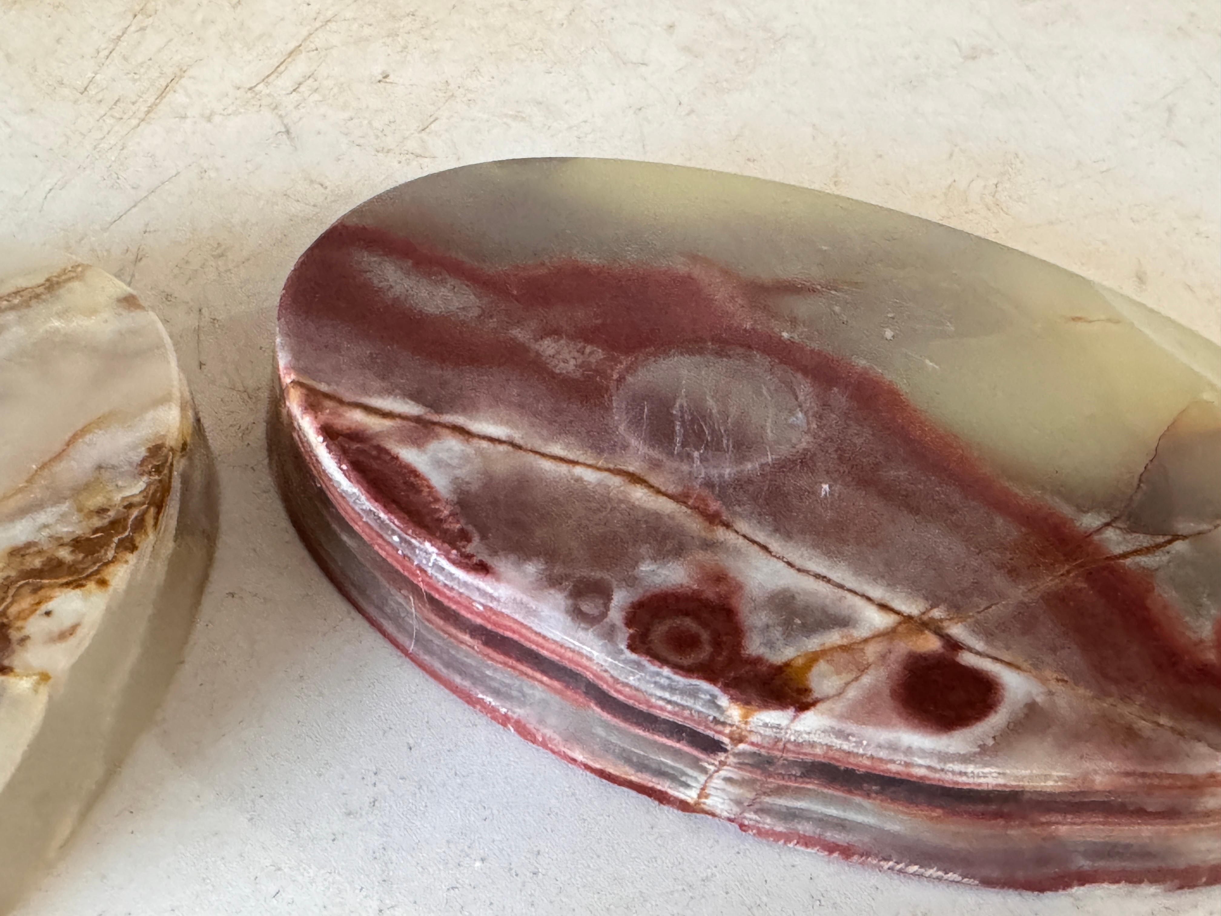 Pair of Ashtrays, Vide Poches, in Onyx, Oval Shape, Polished, Italy 1960 In Good Condition For Sale In Auribeau sur Siagne, FR