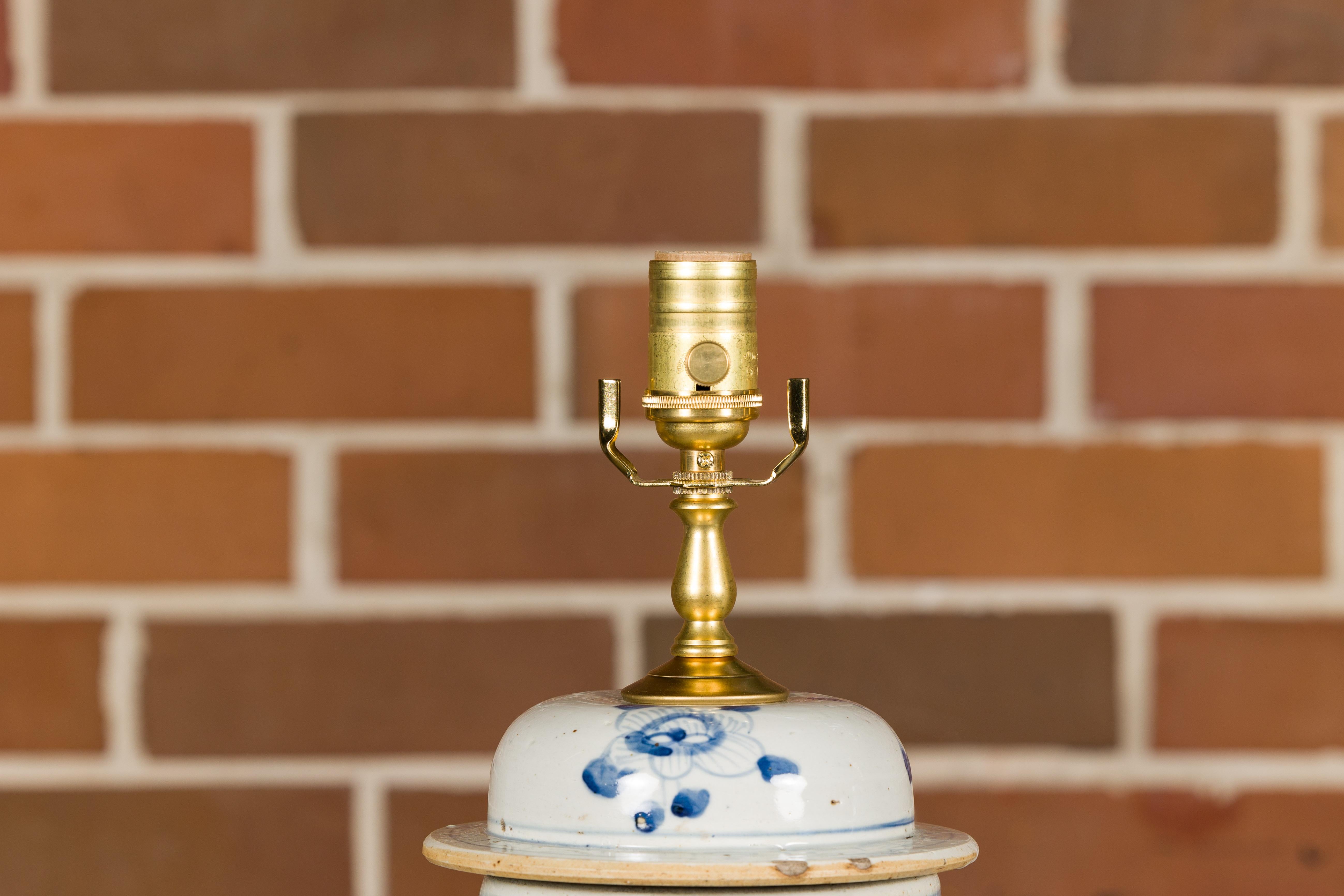 Pair of Asian Blue and White Porcelain Jars Made into Wired Table Lamps For Sale 3