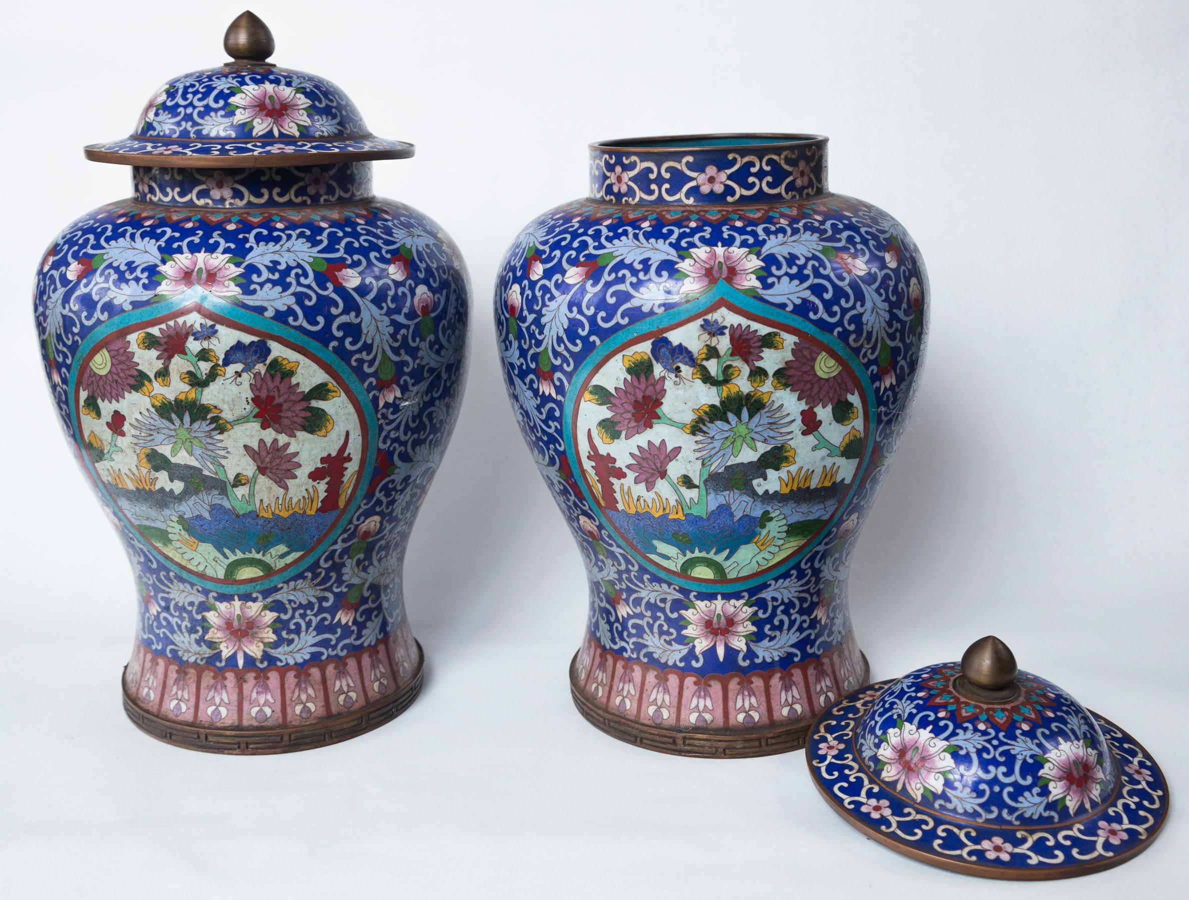 20th Century Pair of Asian Cloisonne Lidded Jars For Sale