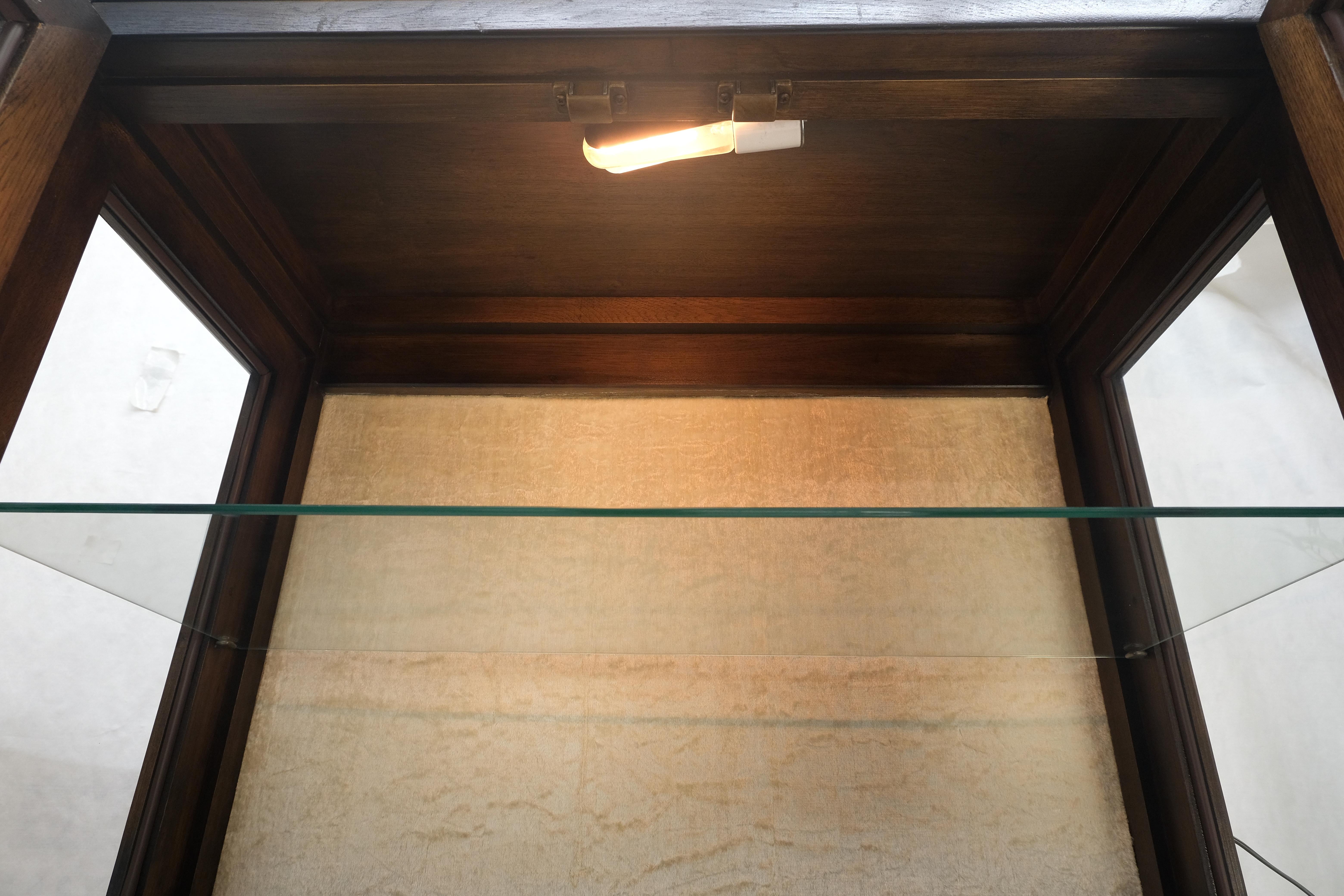Paire de vitrines asiatiques compactes mettant en valeur les tiroirs de meubles de rangement chinois MINT ! en vente 9