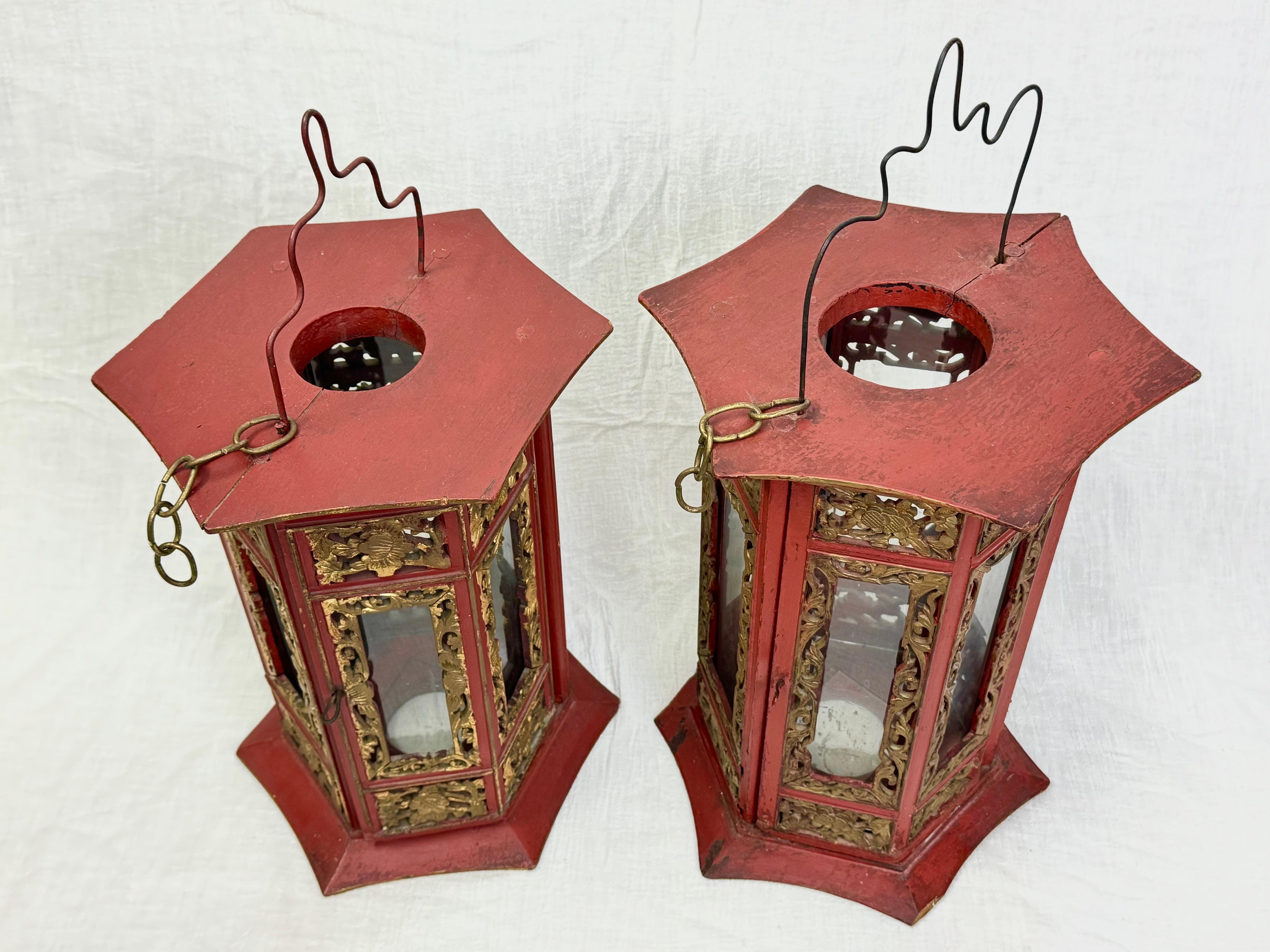 Pair of Asian Hand Carved Wooden Lanterns For Sale 1