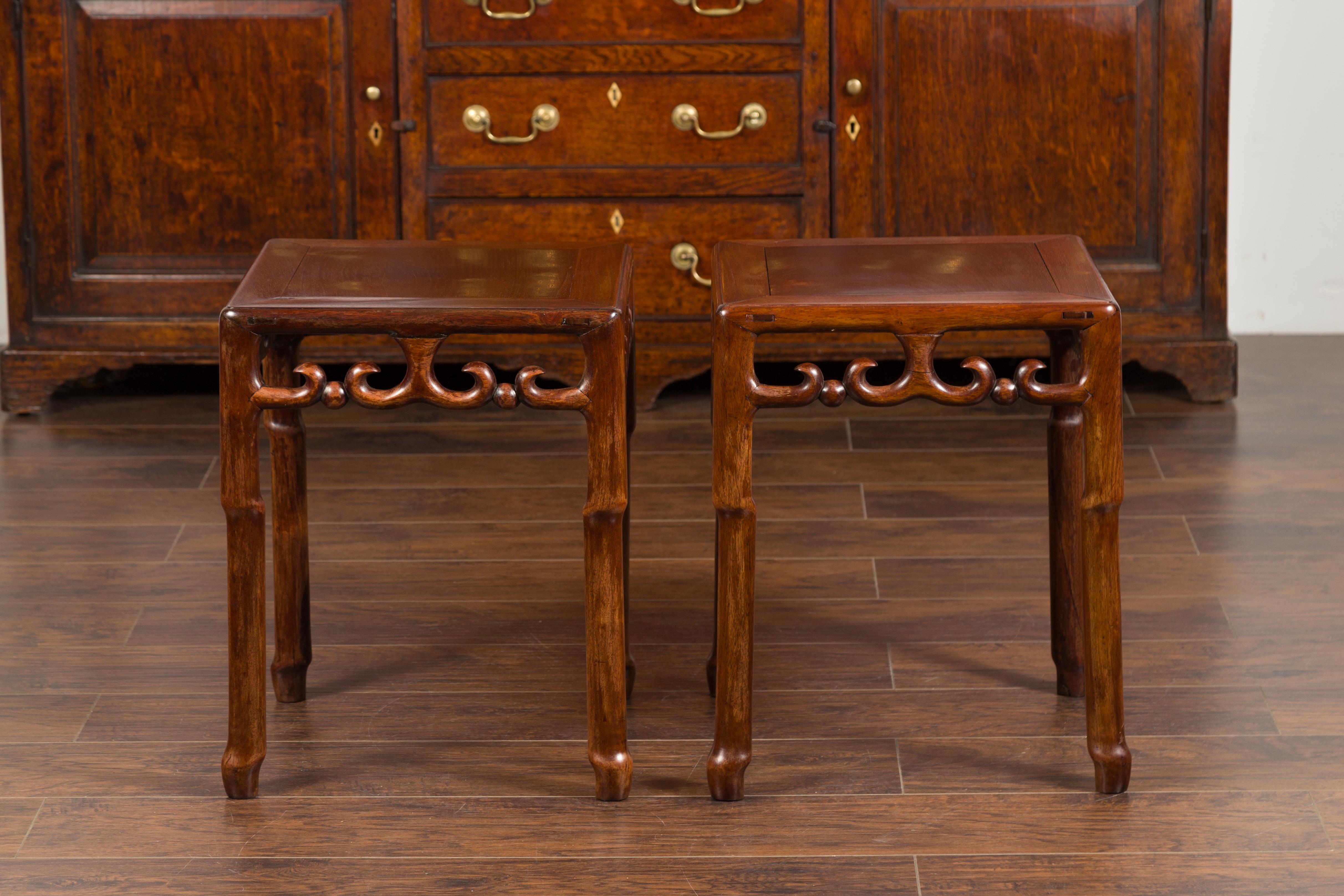 Pair of Asian Midcentury Mahogany Side Tables with Scrolling Fretwork Motifs For Sale 4