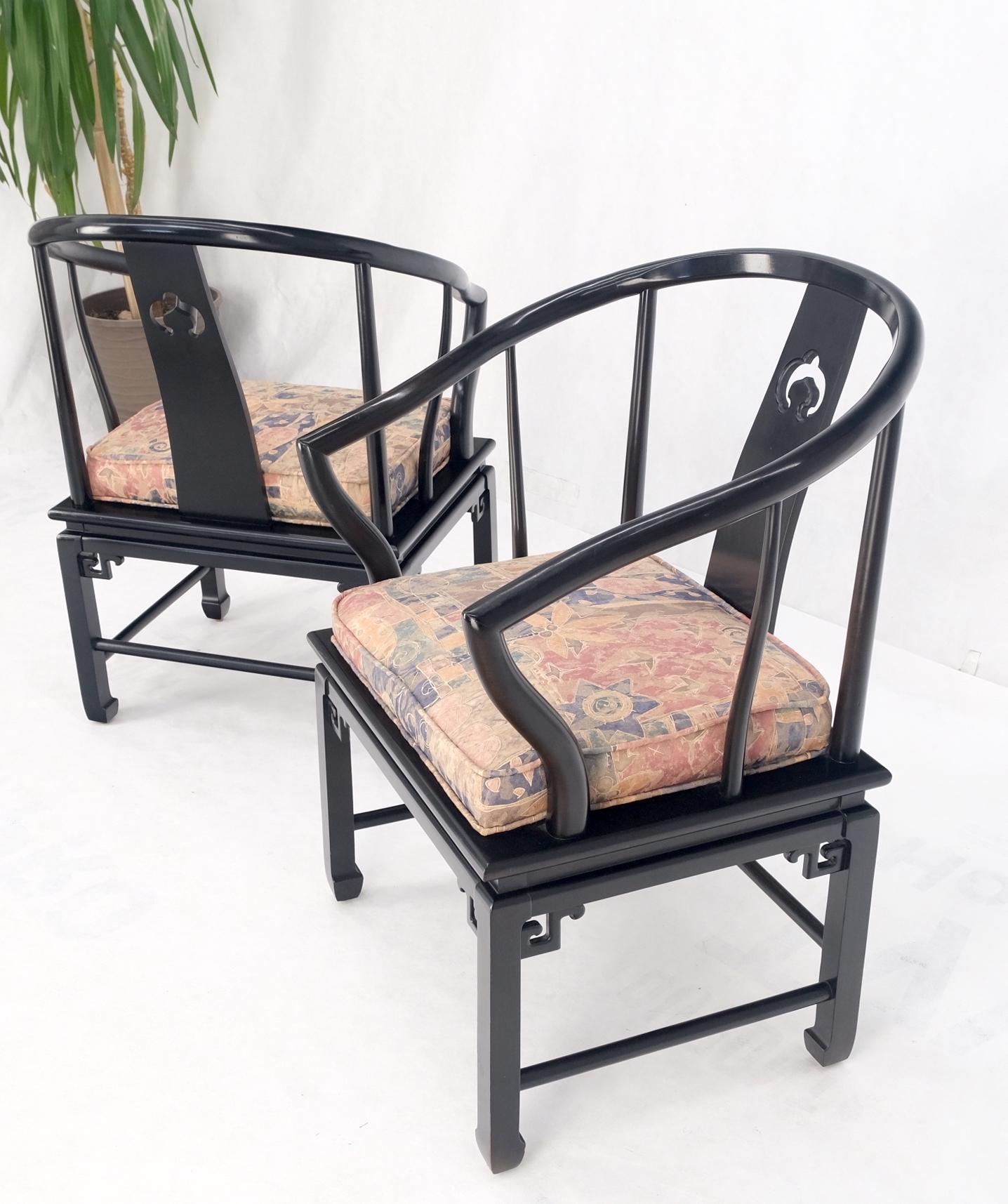 Pair of Asian Modern Black Lacquer Barrel Horse Shoe Back Lounge Chairs Mint! For Sale 1