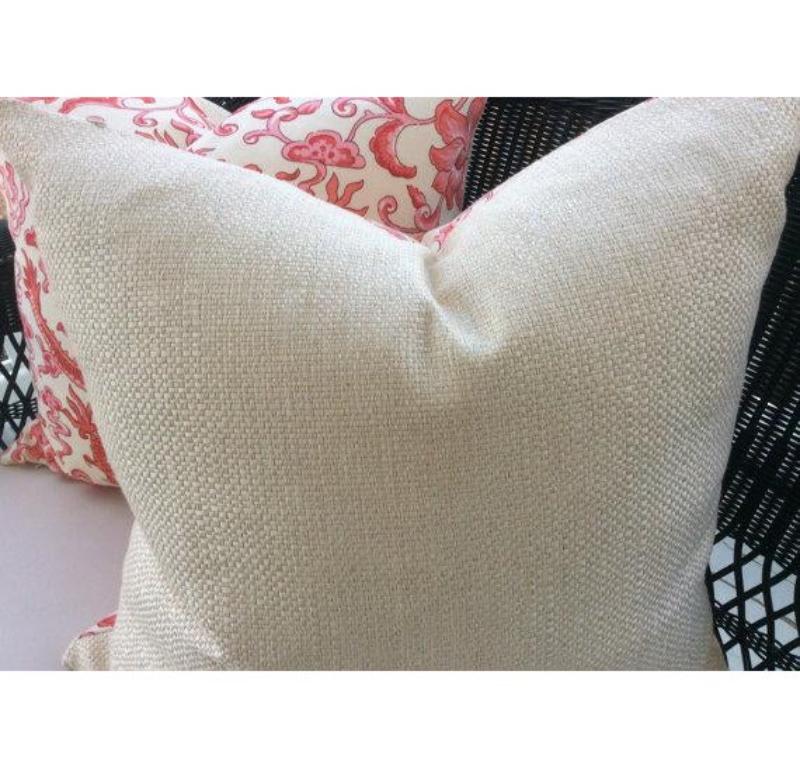 Coppia di cuscini Asian Modern Scalamandre con motivo Drago Rosso Chien In condizioni Nuovo in vendita a Winder, GA