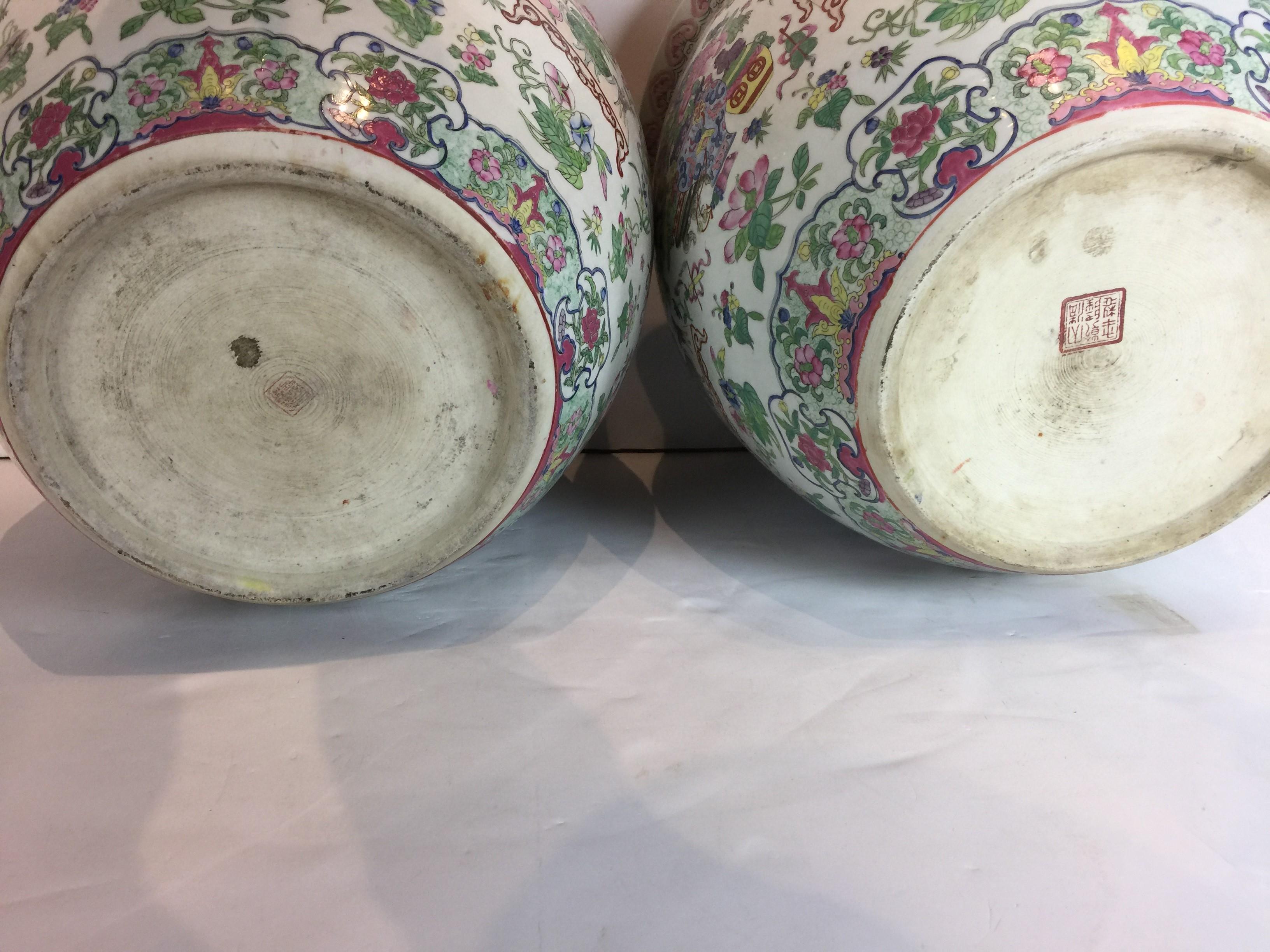 Pair of Asian Planters In Excellent Condition In Pomona, CA