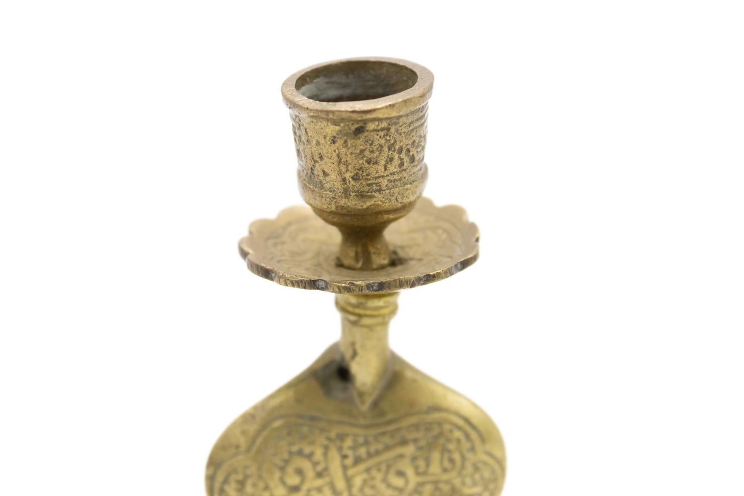 Bronzo Pair of Asian Siamese Style Bronze Cobra Candlesticks in vendita