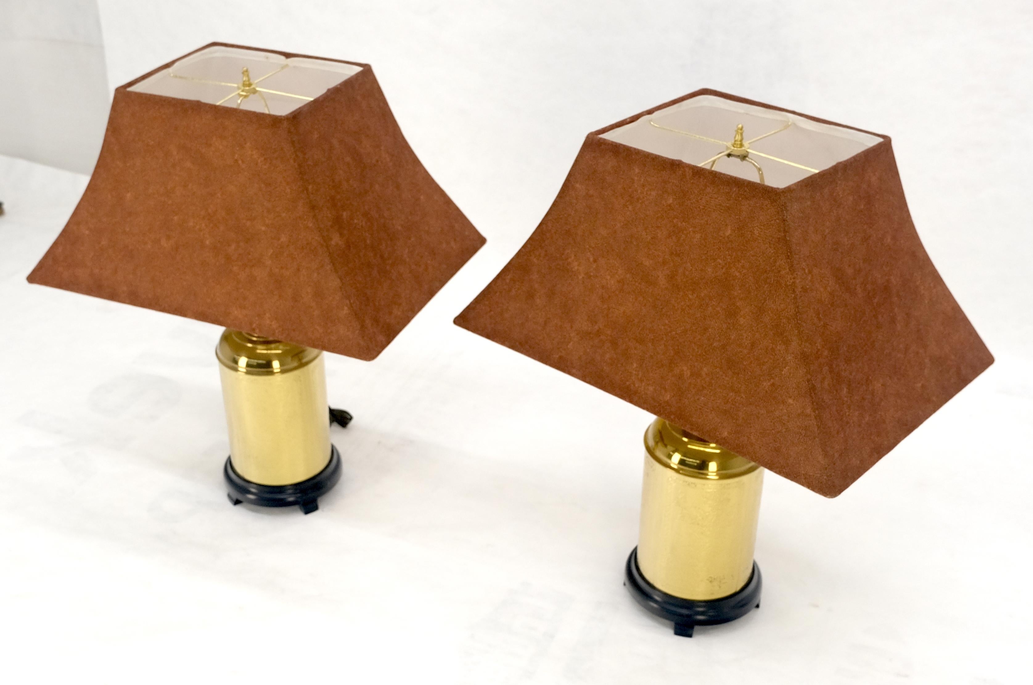Laqué Paire de lampes de table à base cylindrique de style Asian Style c1070s Pieds en bois MINT ! en vente
